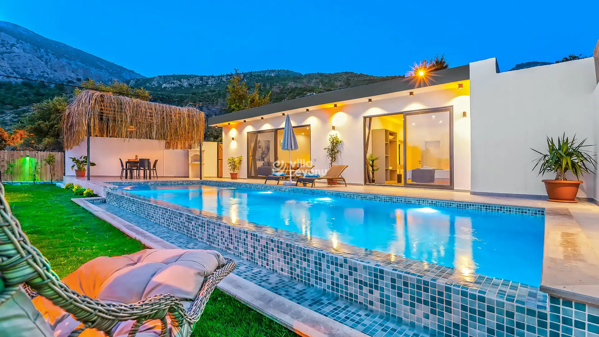 Villa-Mercan-1_862.jpg