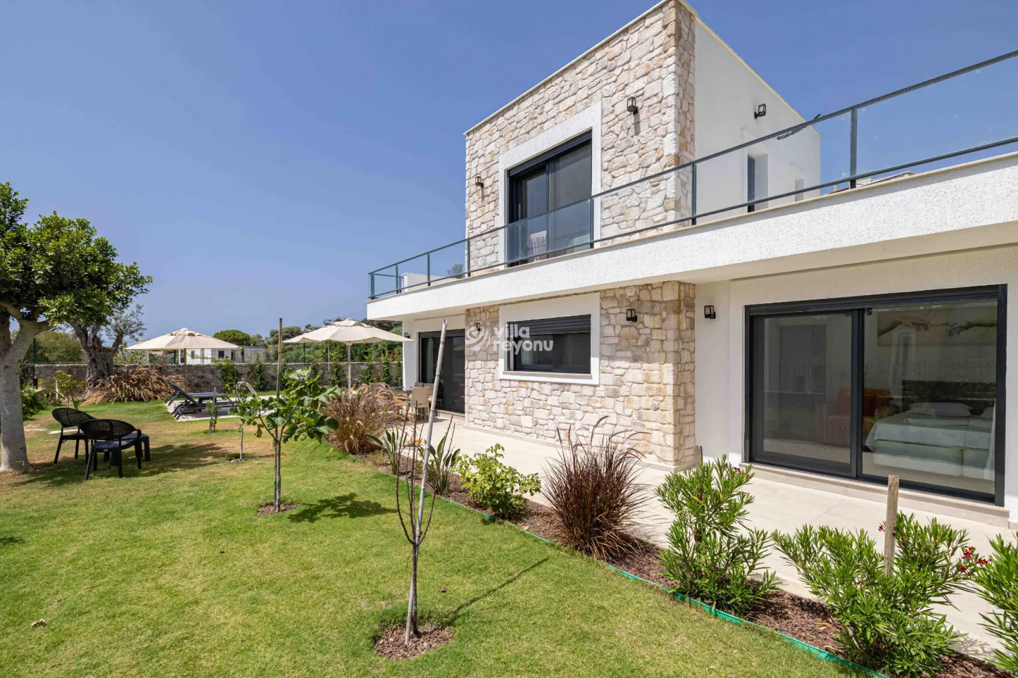 Villa Ripple