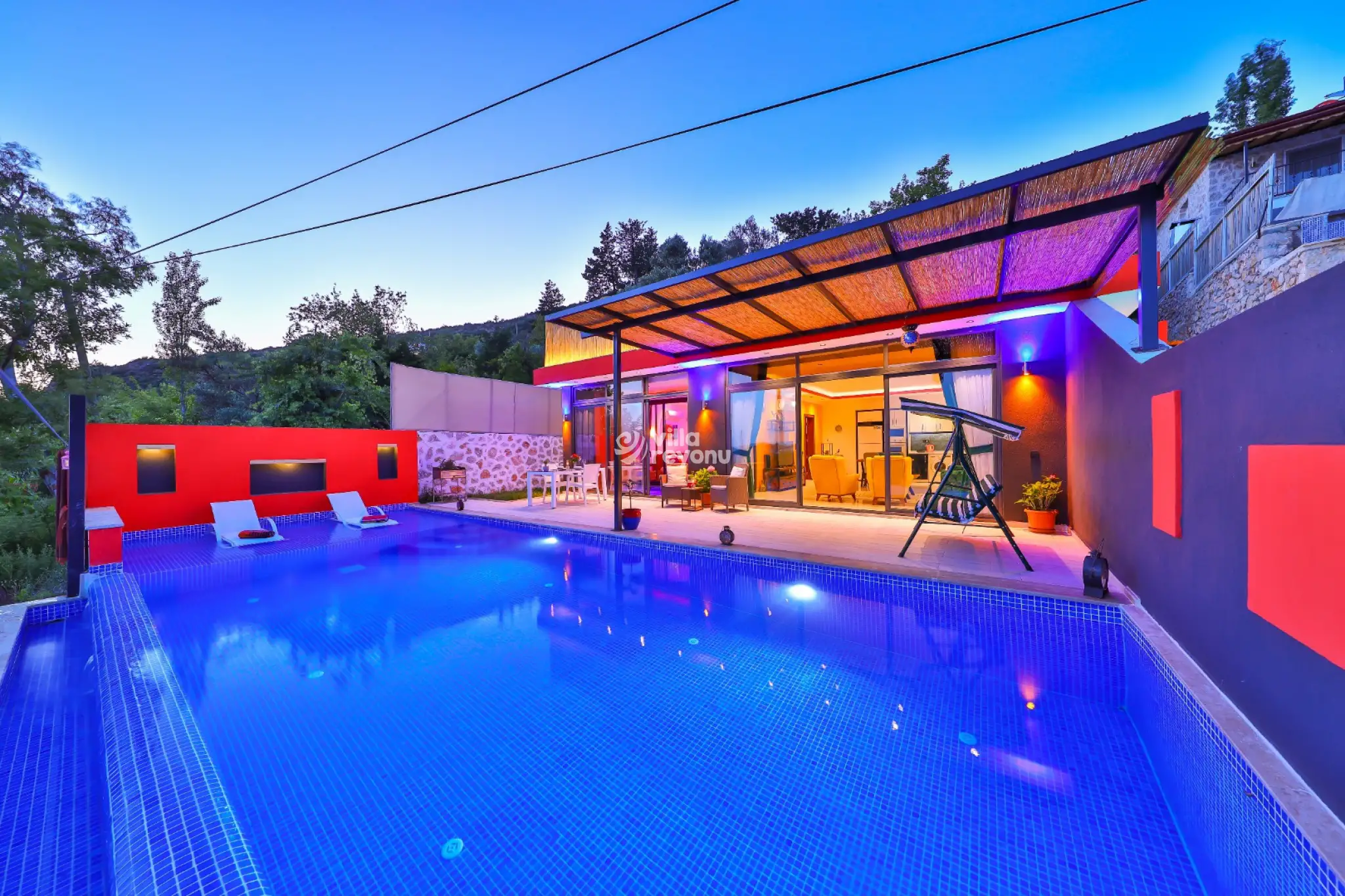 Kalkan'da Haftalık Kiralık Muhafazakar Balayı Villası