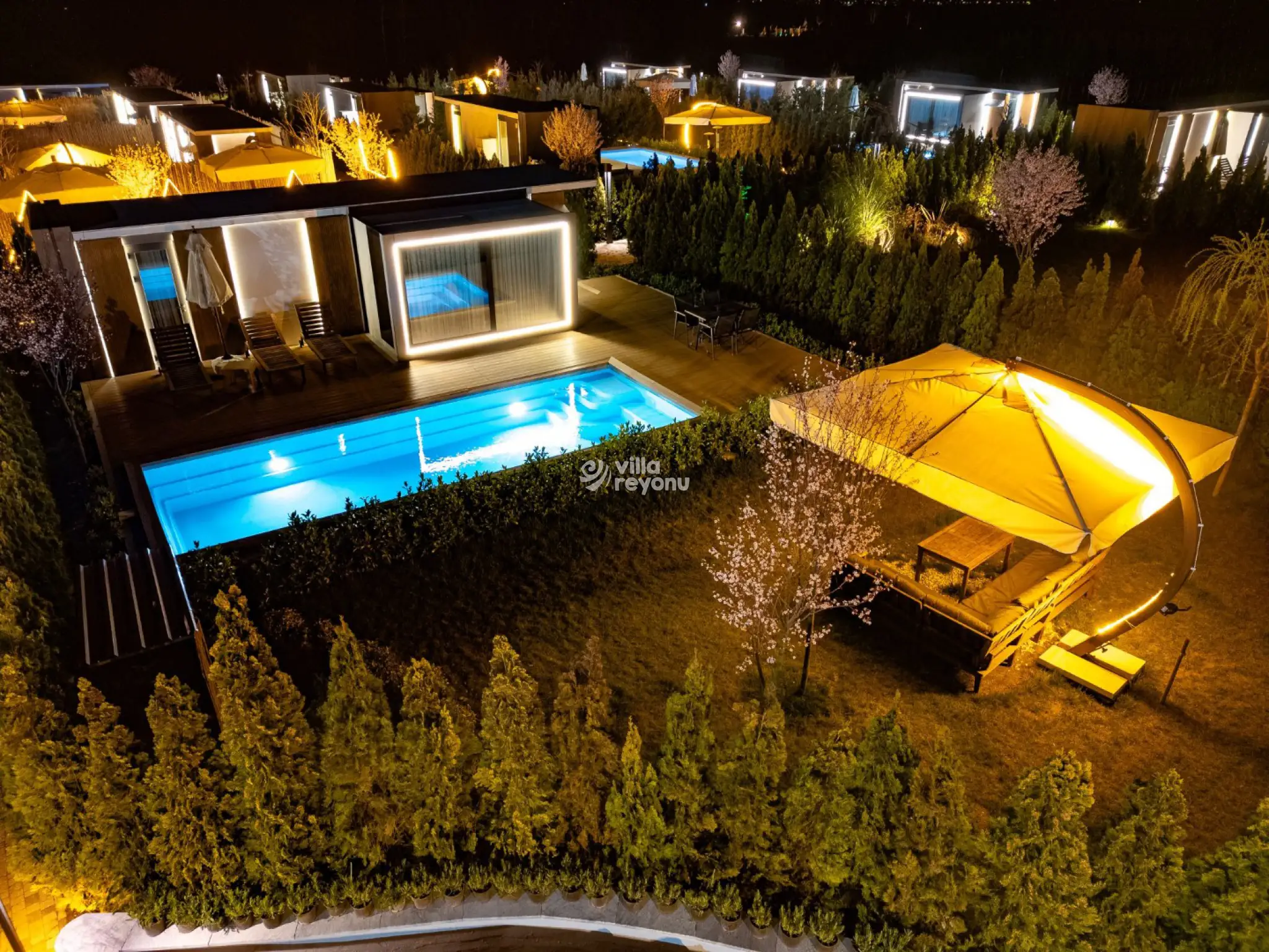 Bubble-Tiny-House-1-4_208.jpg