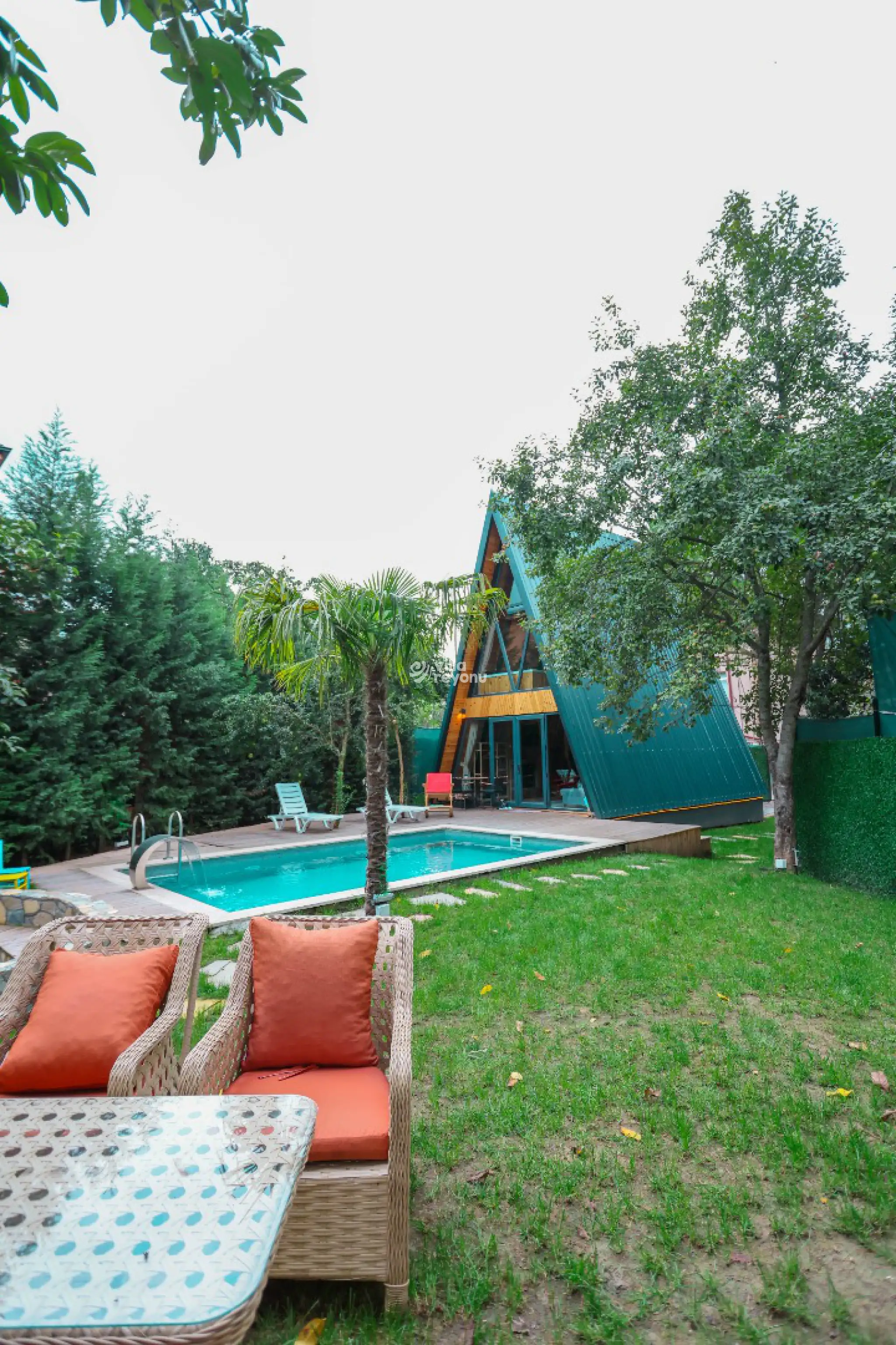 Bungalov-Date-2-26_933.jpg
