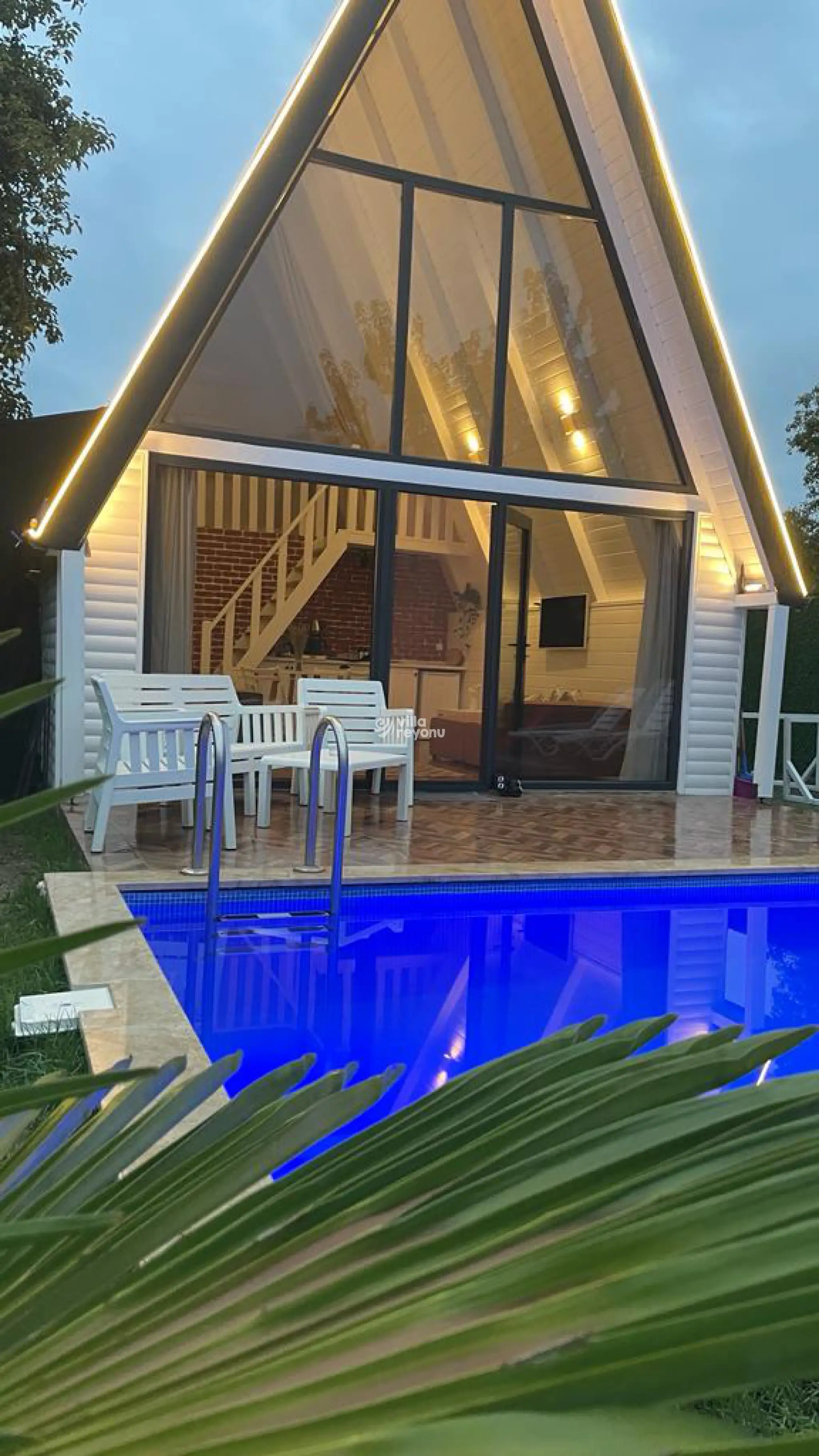 Bungalov-White-10_361.jpg