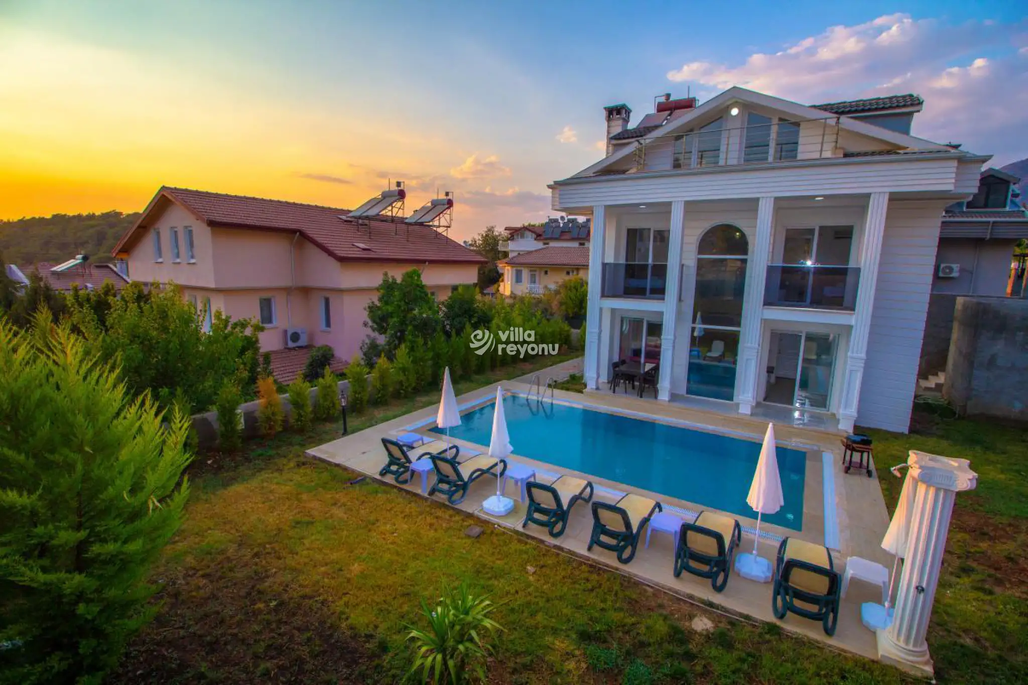 Villa Monera