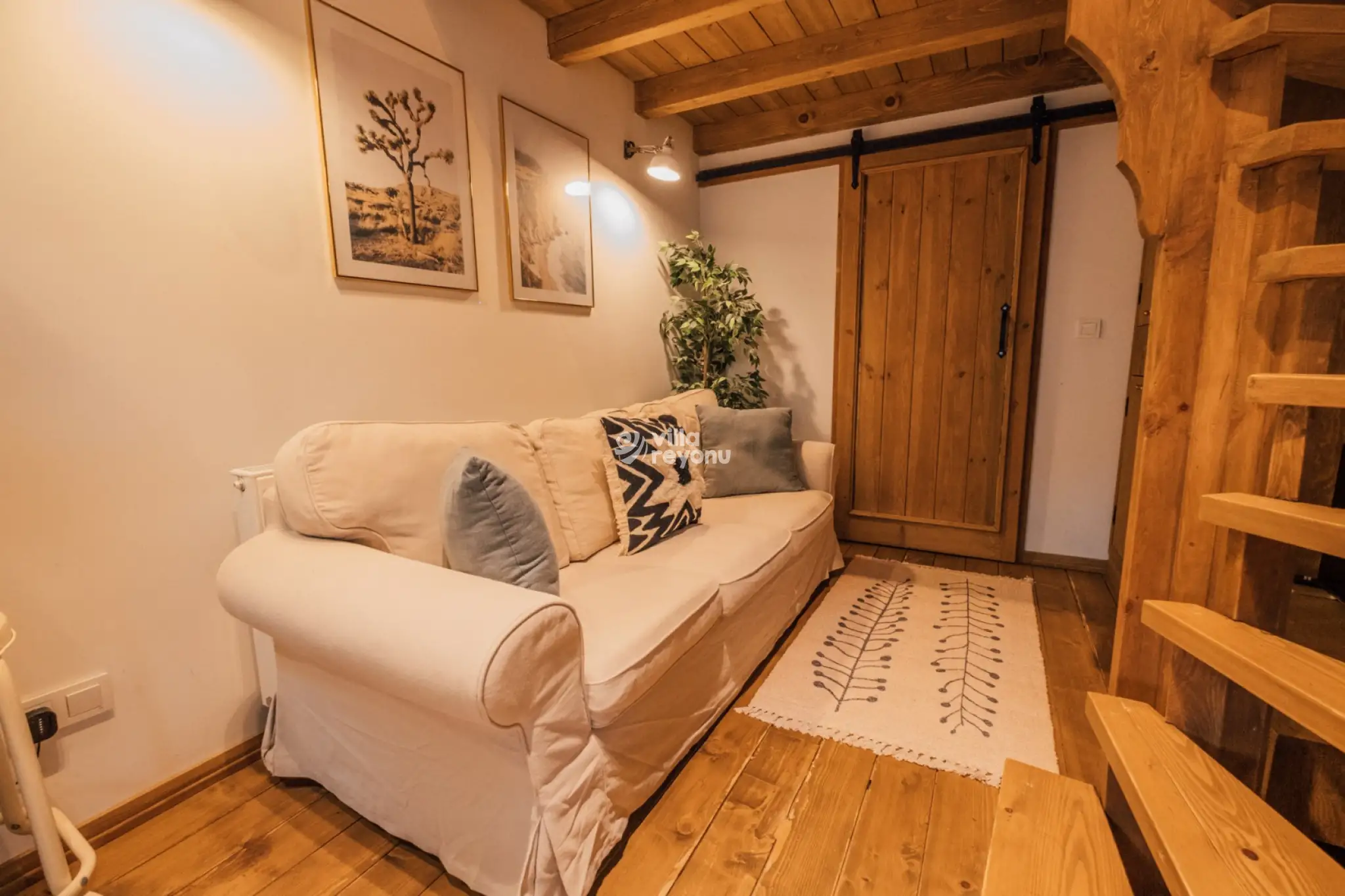 Class-Lina-House-3_112.jpg