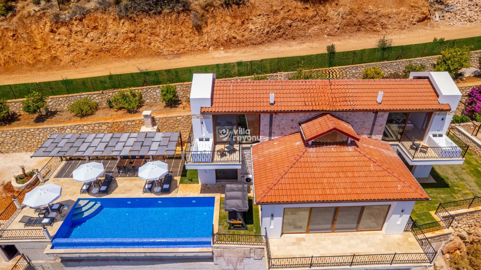 DJi_0318-Edit_640.jpg