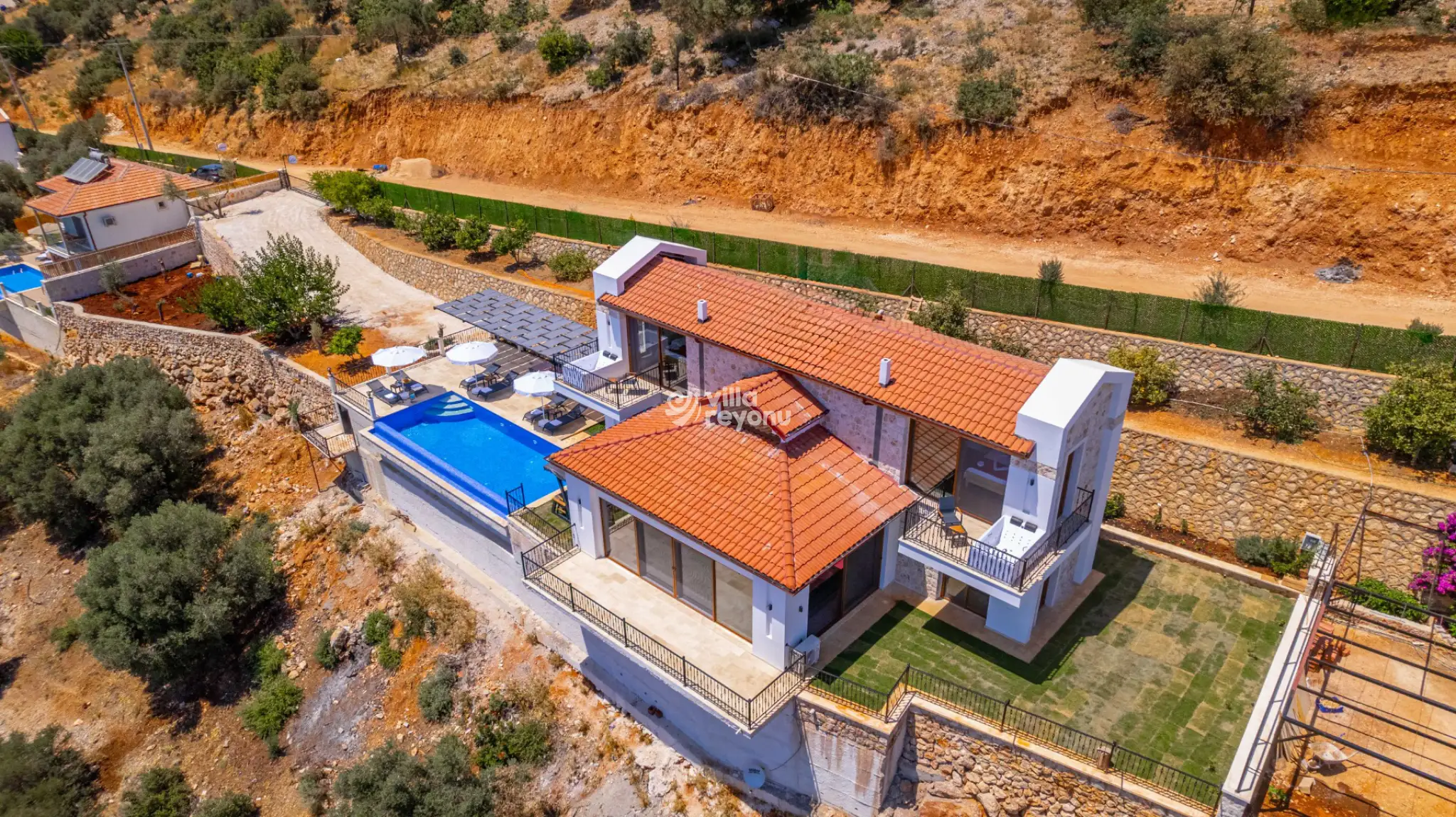 DJi_0320-Edit_313.jpg