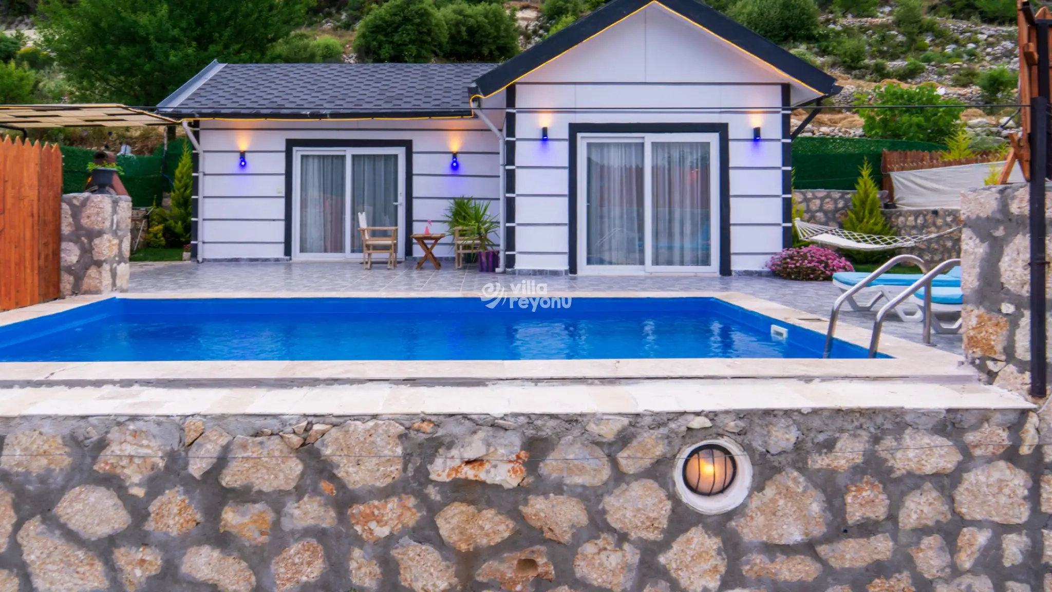Villa Alamis