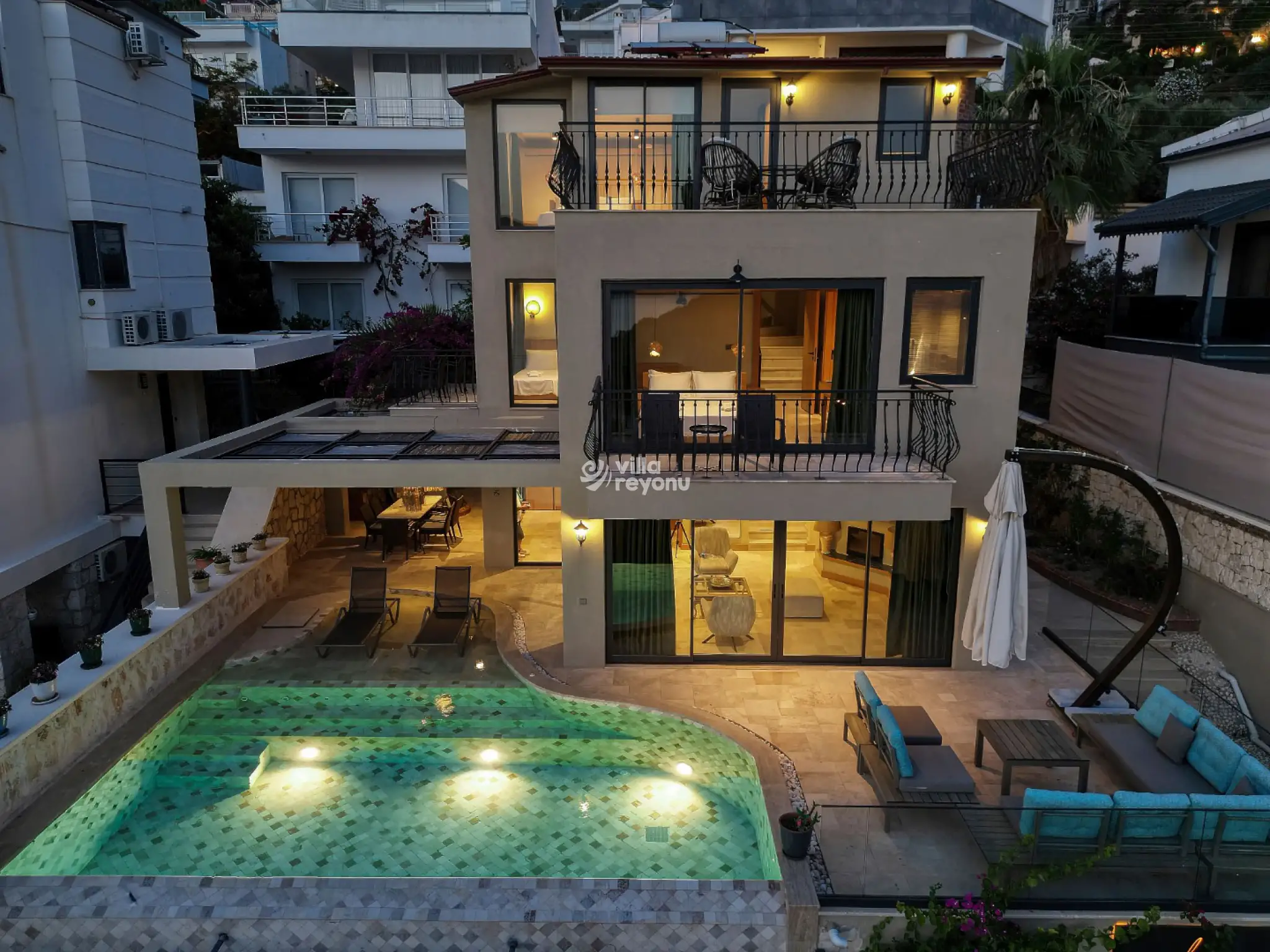 VİLLA LUXERA 4, Kalkan Kızıltaş bölgesinde merkezi konumda deniz manzaralı 6 kişilik kiralık villa 