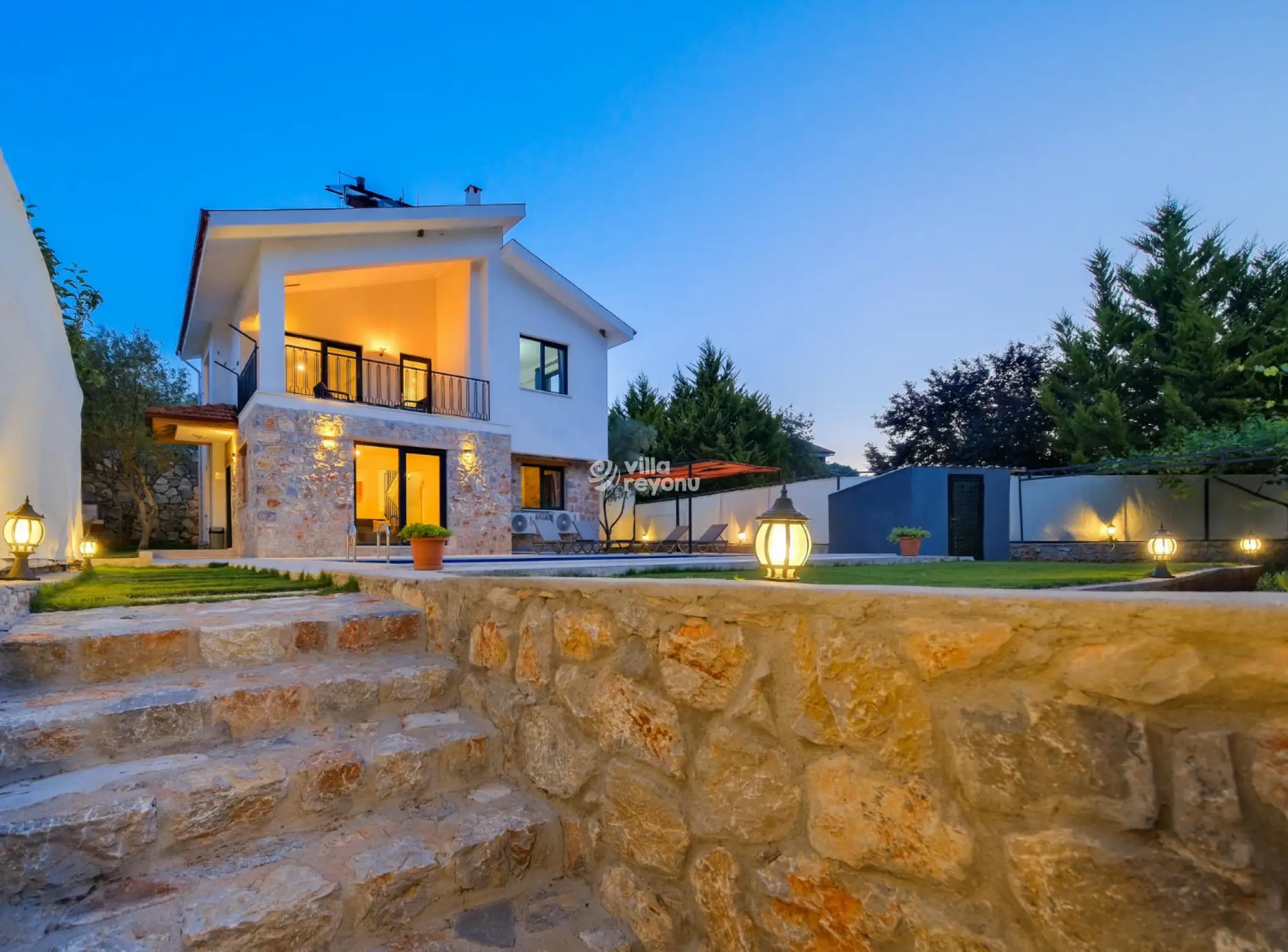 Gece-4_420.jpg