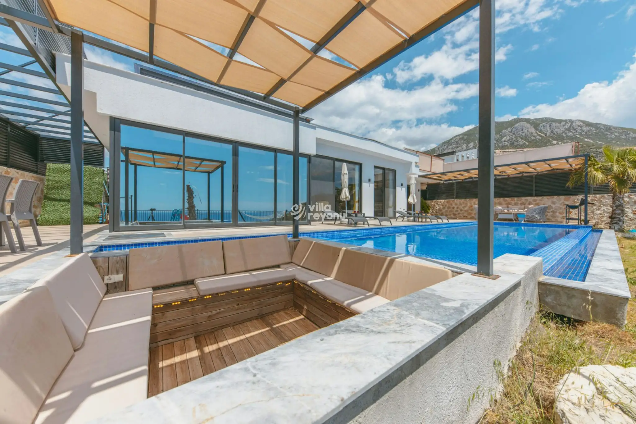 Villa Arvion