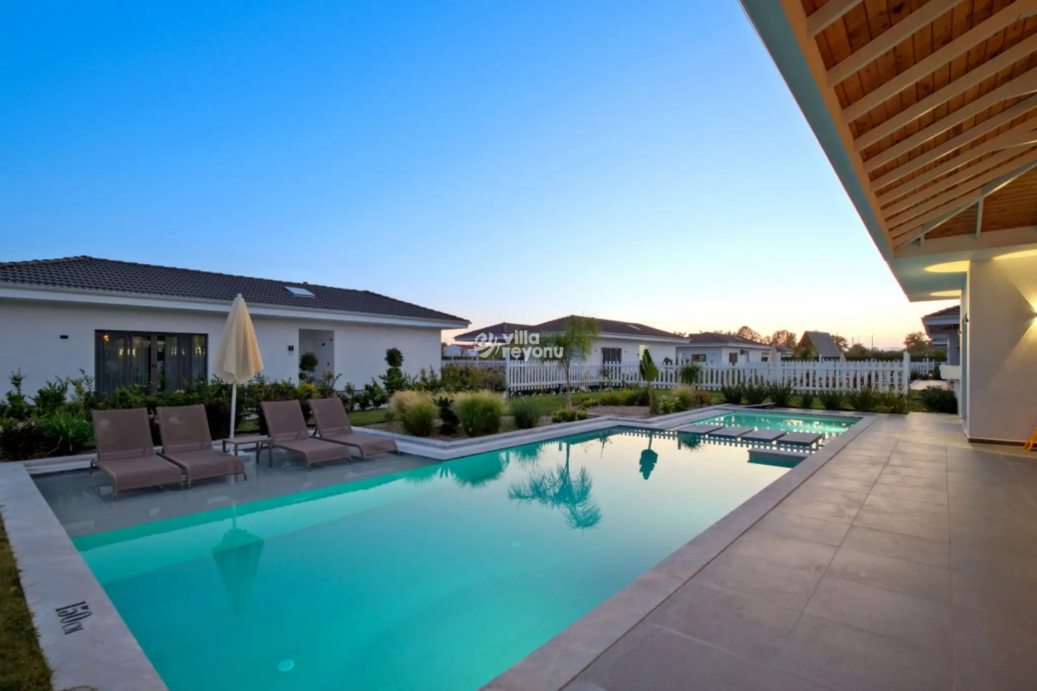 Villa Mellow 17