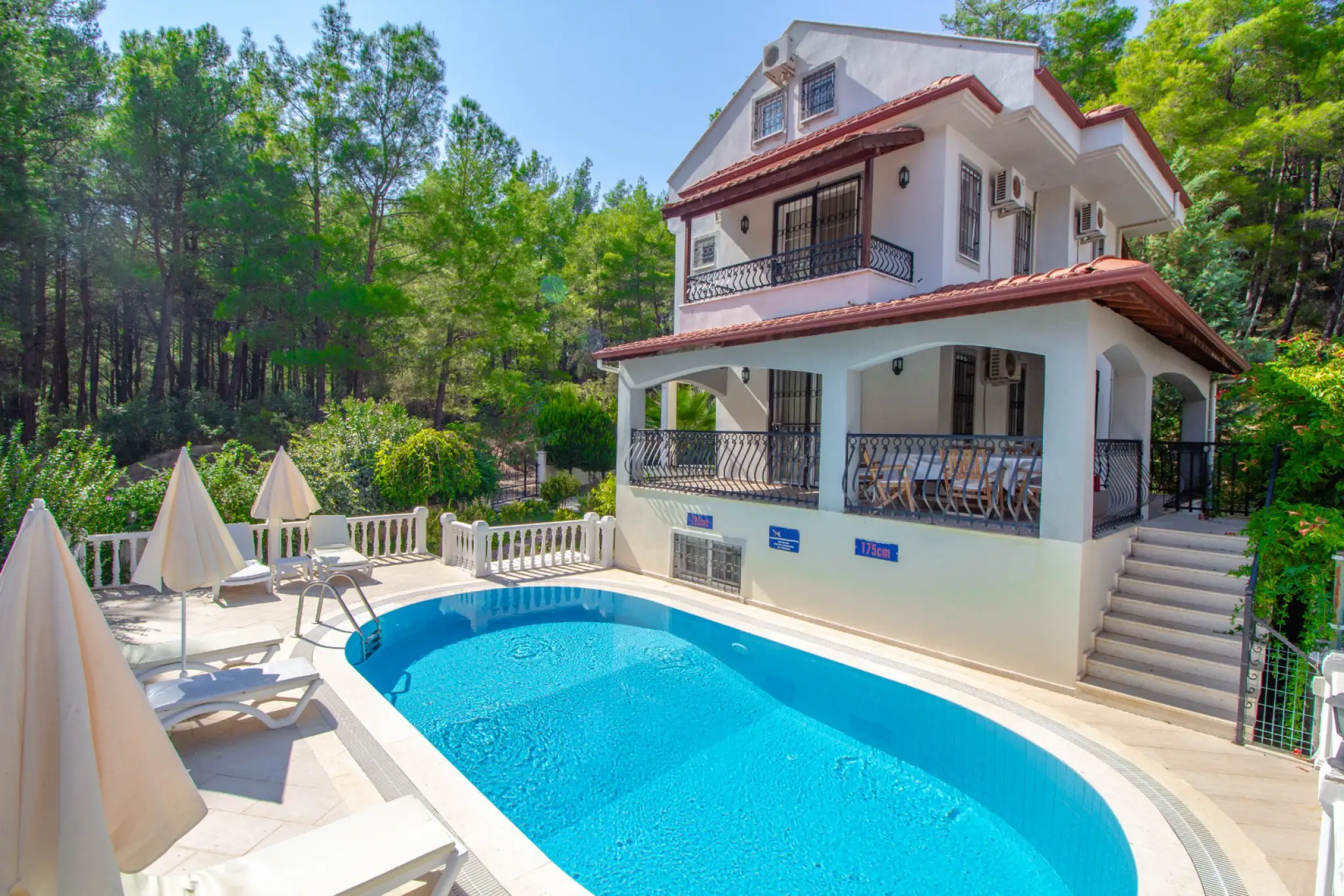 Villa Astraya