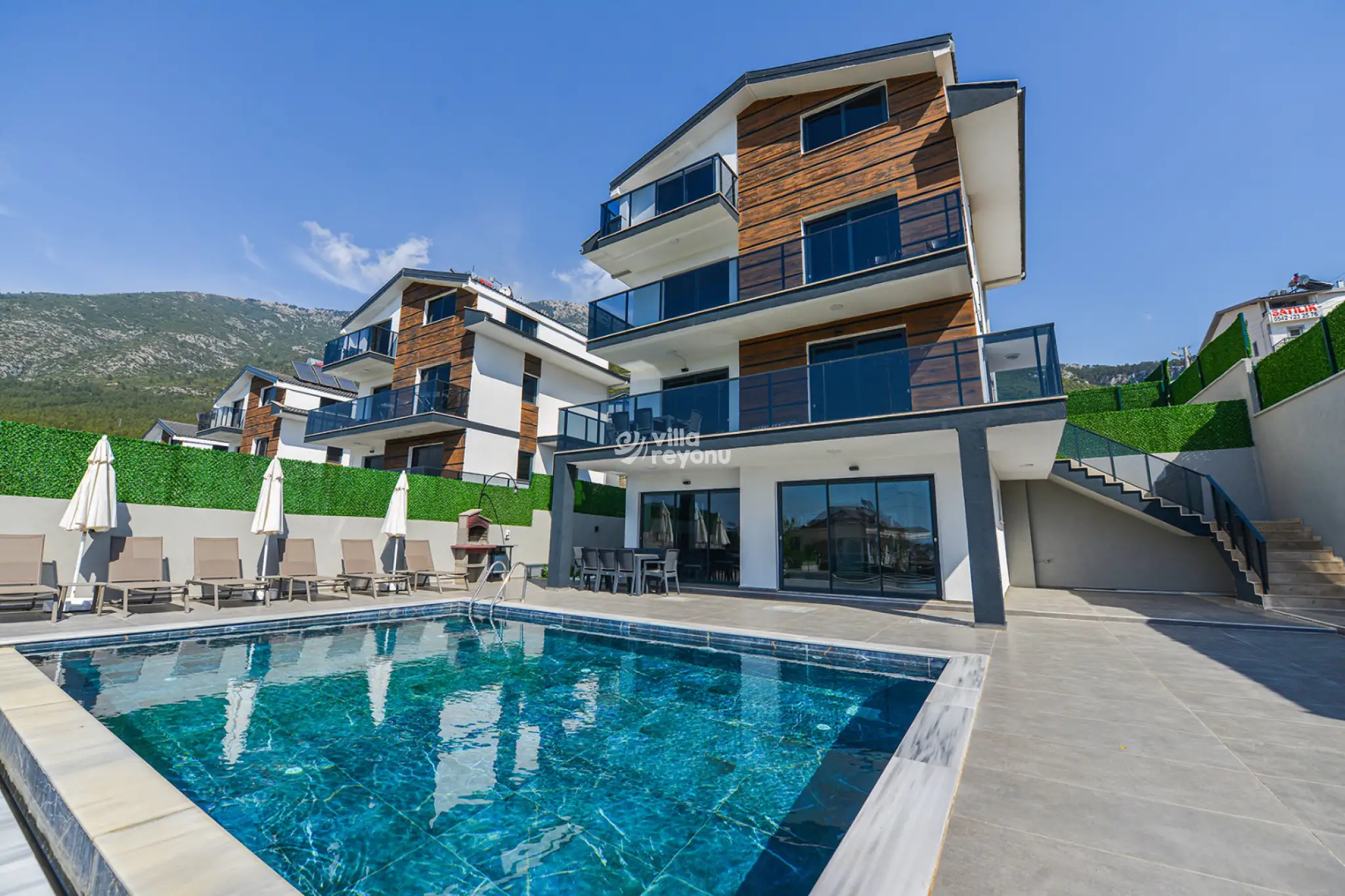 Villa Leo