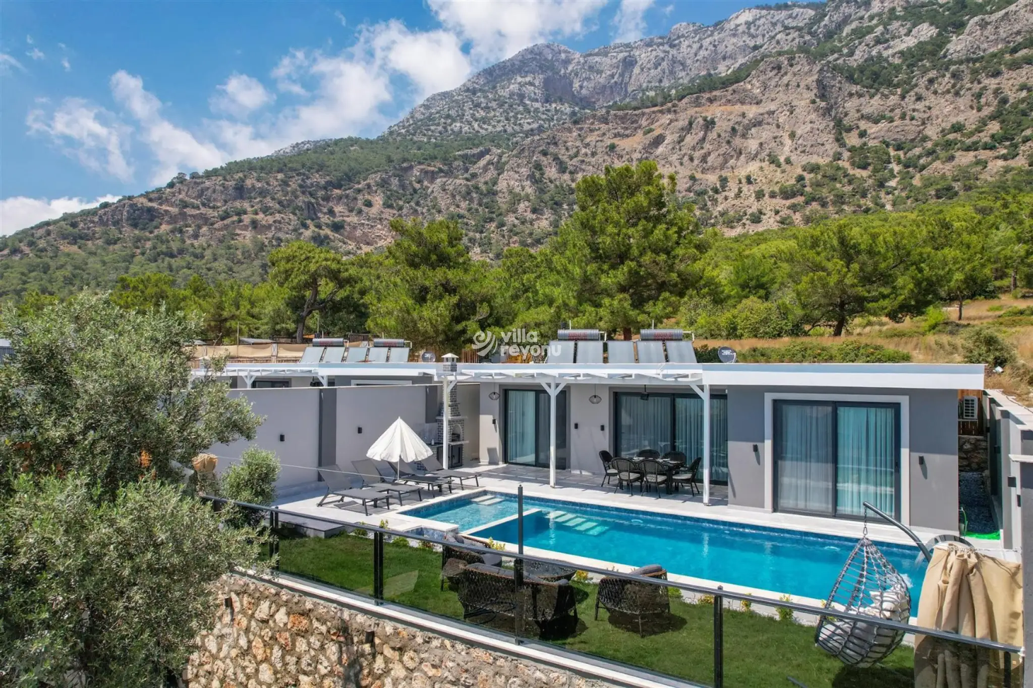 VİLLA LAREN 2