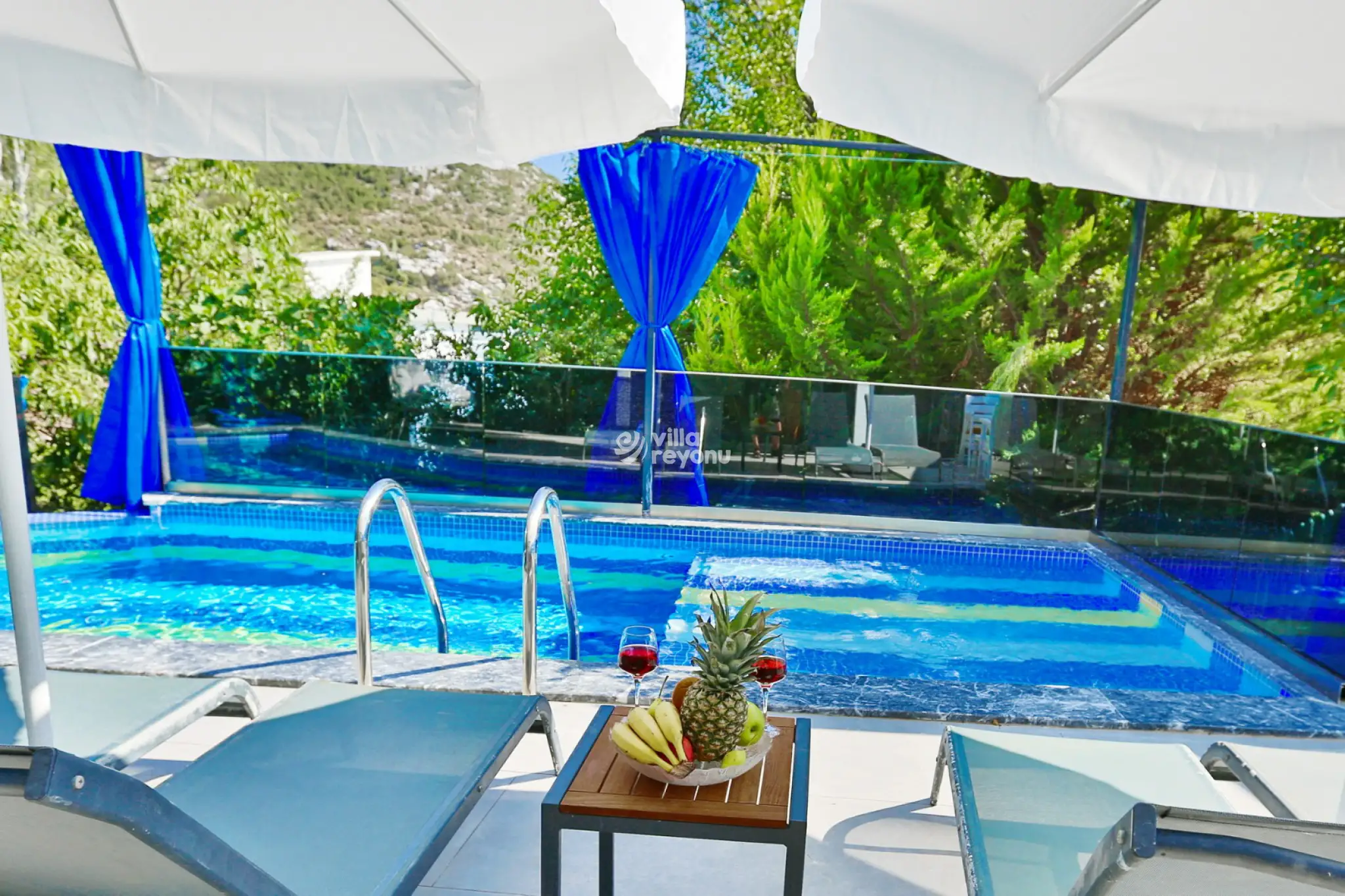 Villa-1-68_resize_487.JPG