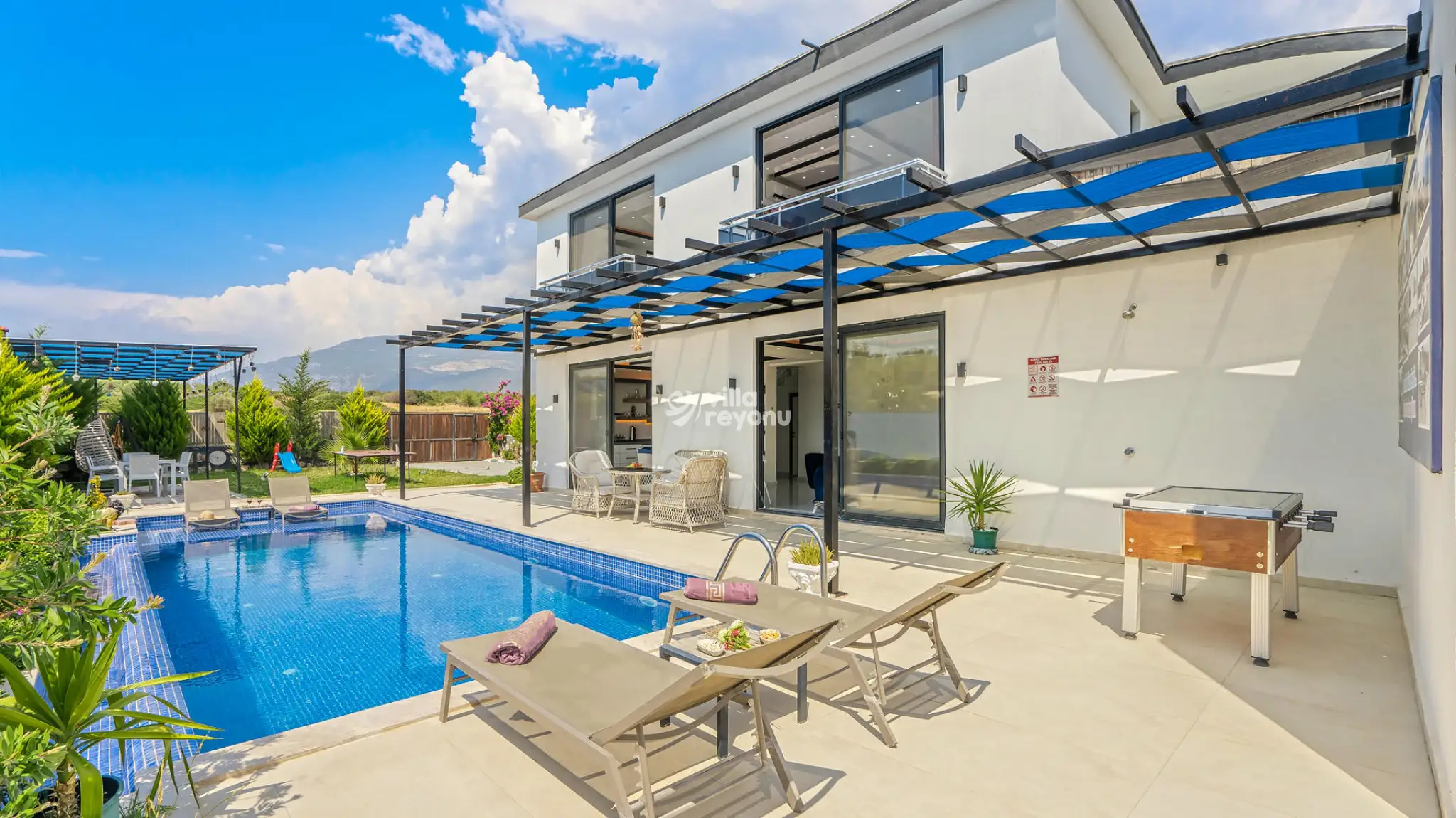 Villa-Aksoy-Duo-49_110.jpg