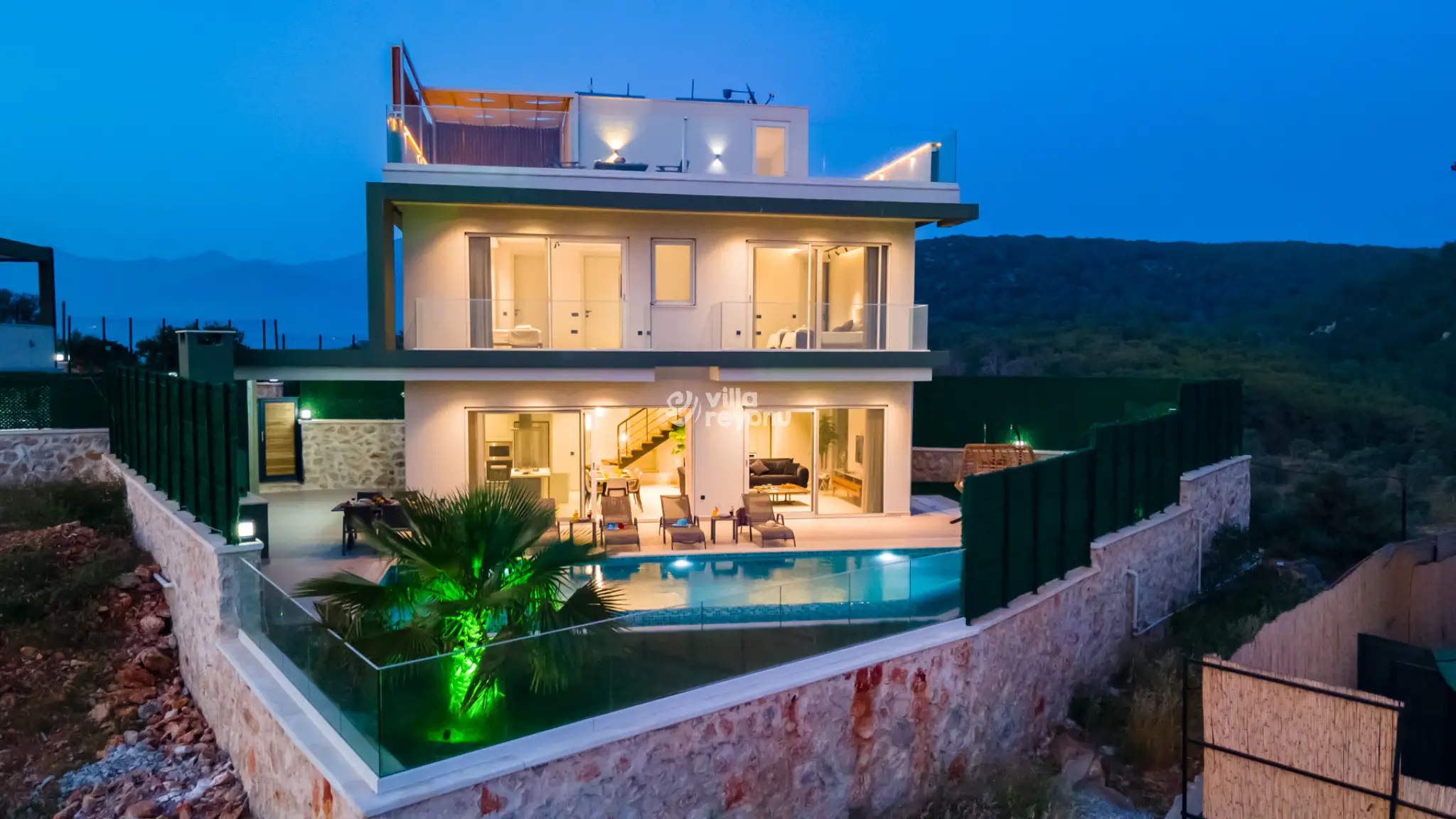 Villa-Caretta-2s-12_913.jpg