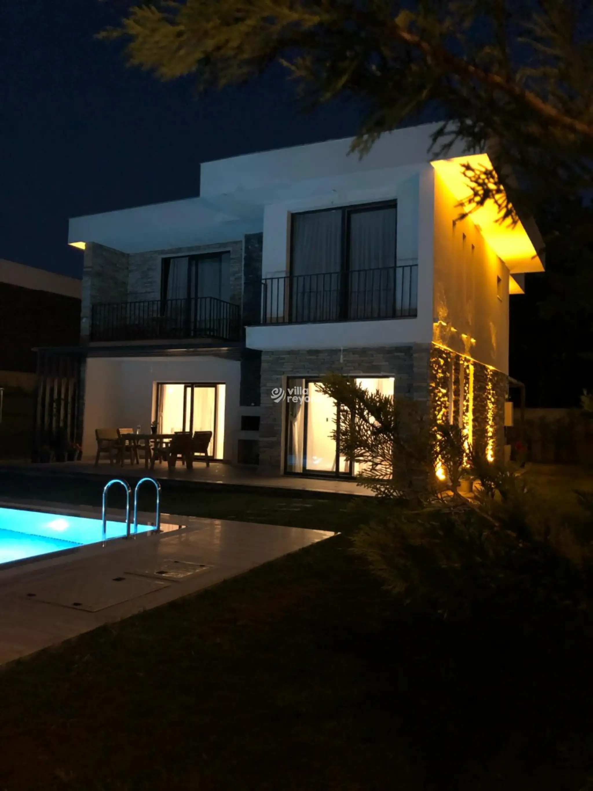 Villa-Deluxe-Amaya-2-14_404.jpg