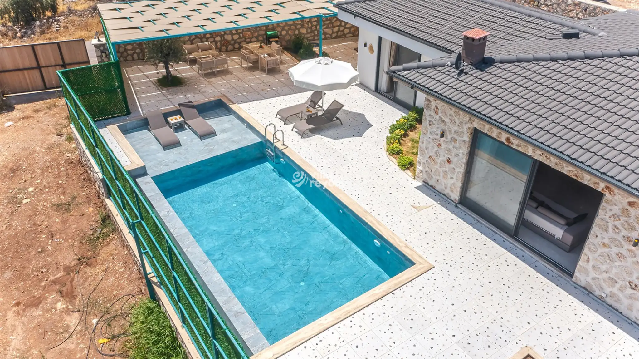 Villa-Doga-Deniz-38_375_23.jpg
