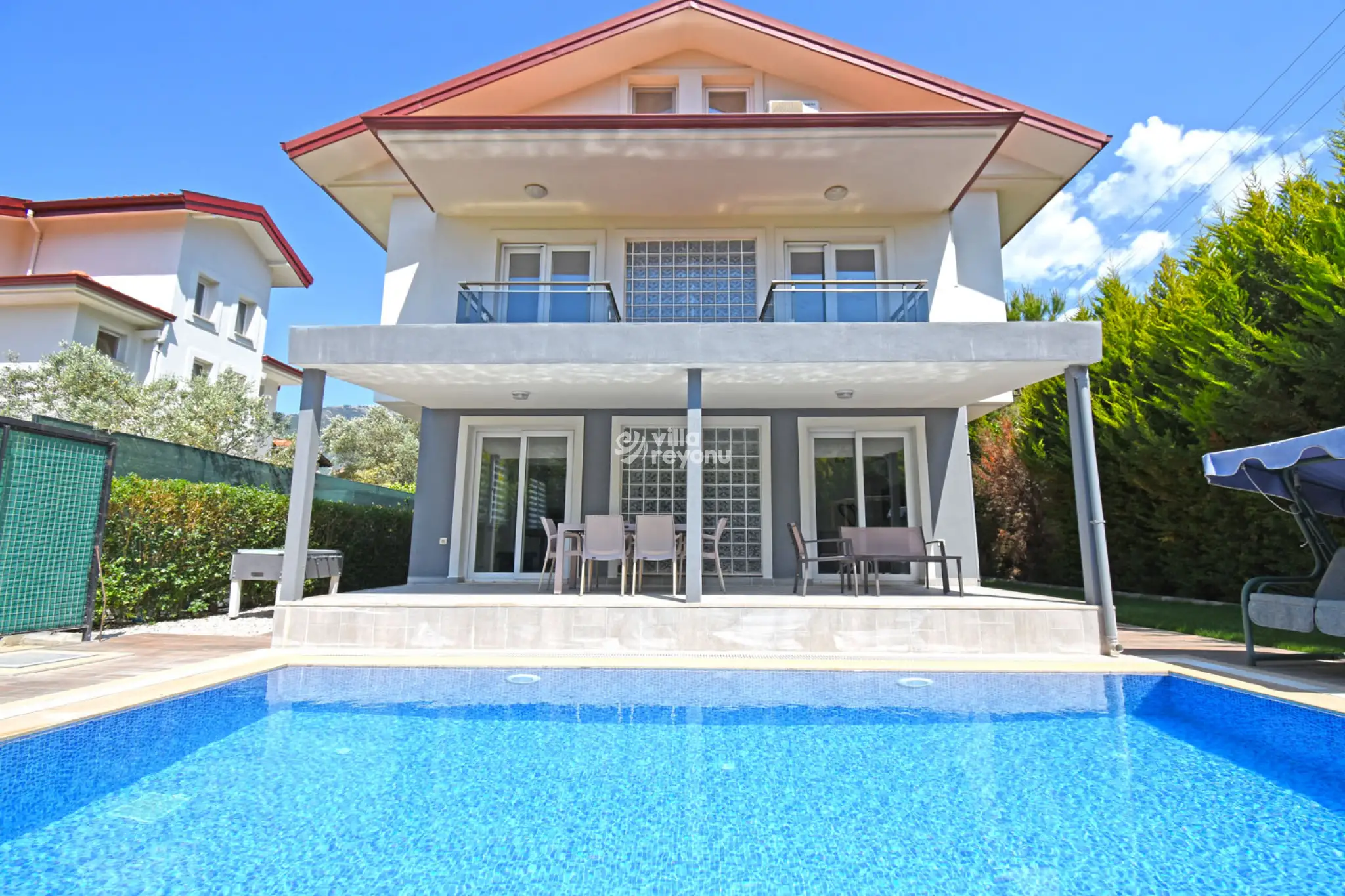 Villa-Lemurya-2_337_762.jpg