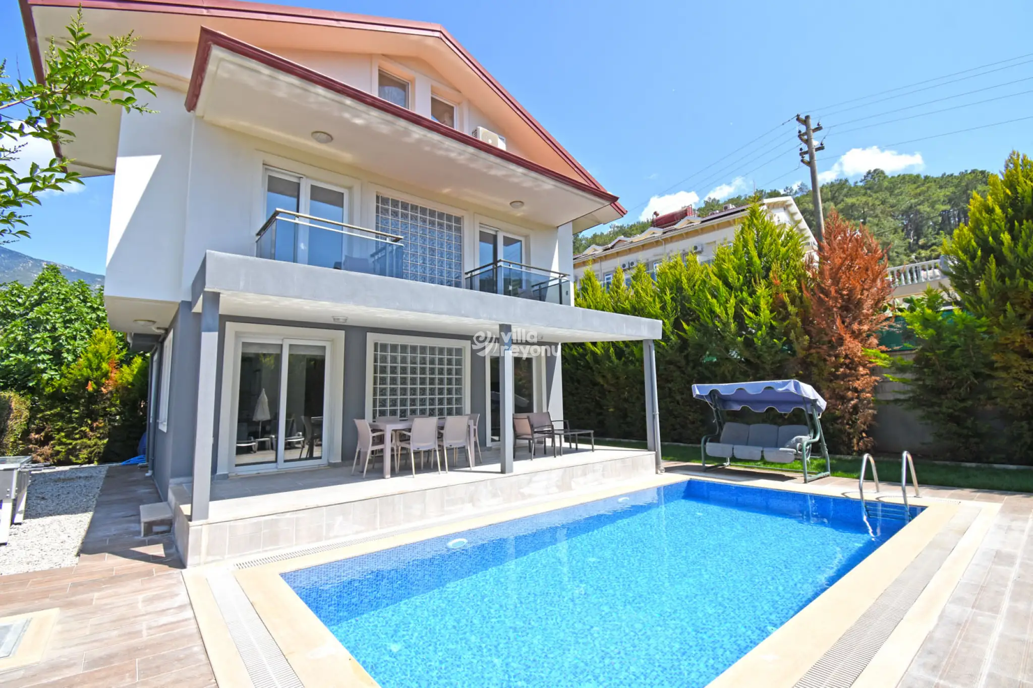 Villa-Lemurya-3_212_542.jpg