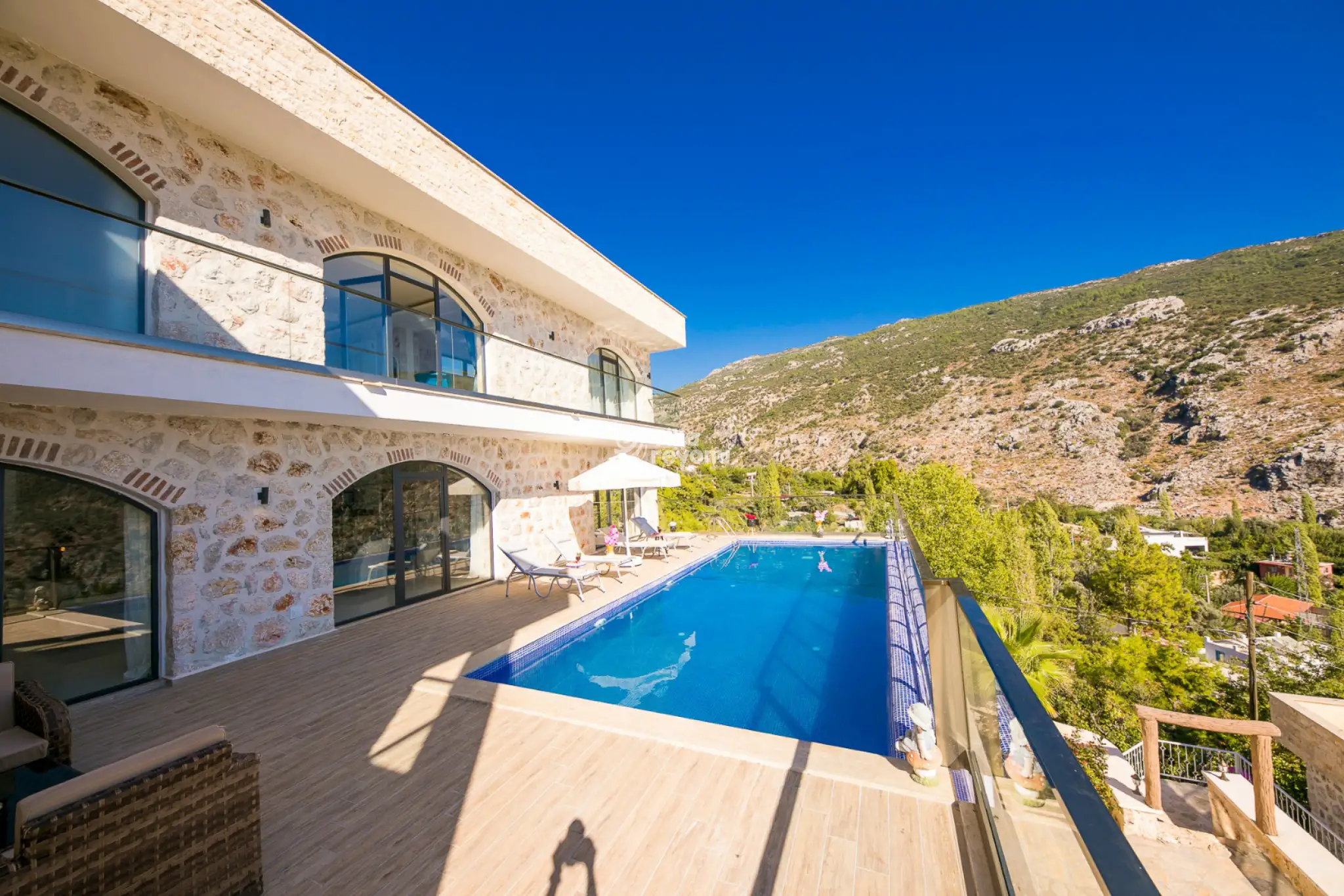 Villa-Narin-10-39_115.jpg