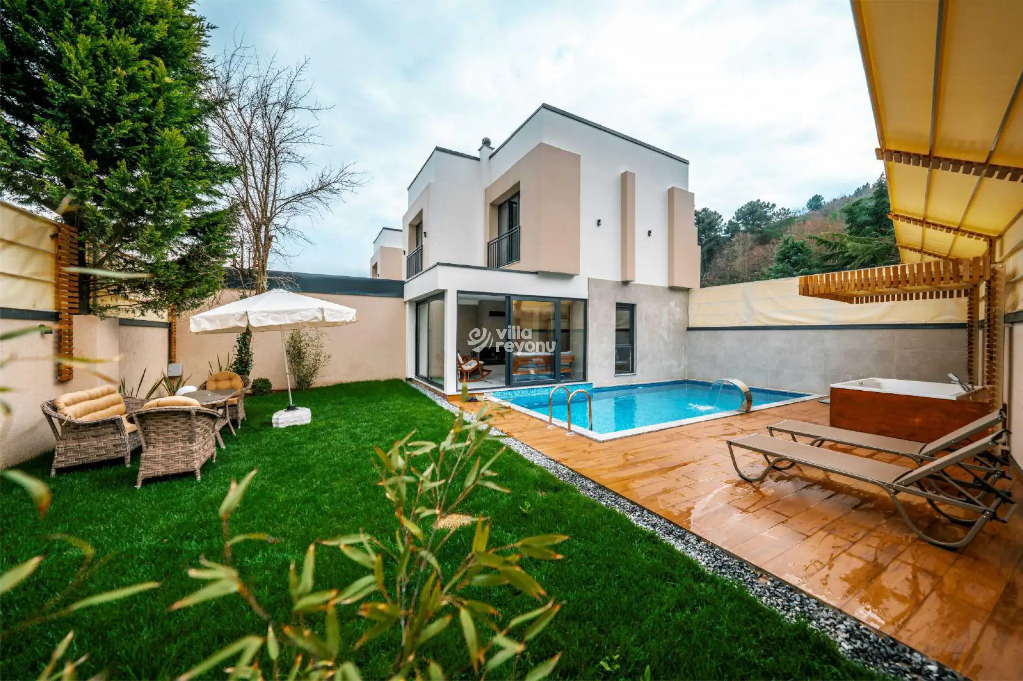 Villa-Parla-3-28_989.jpeg
