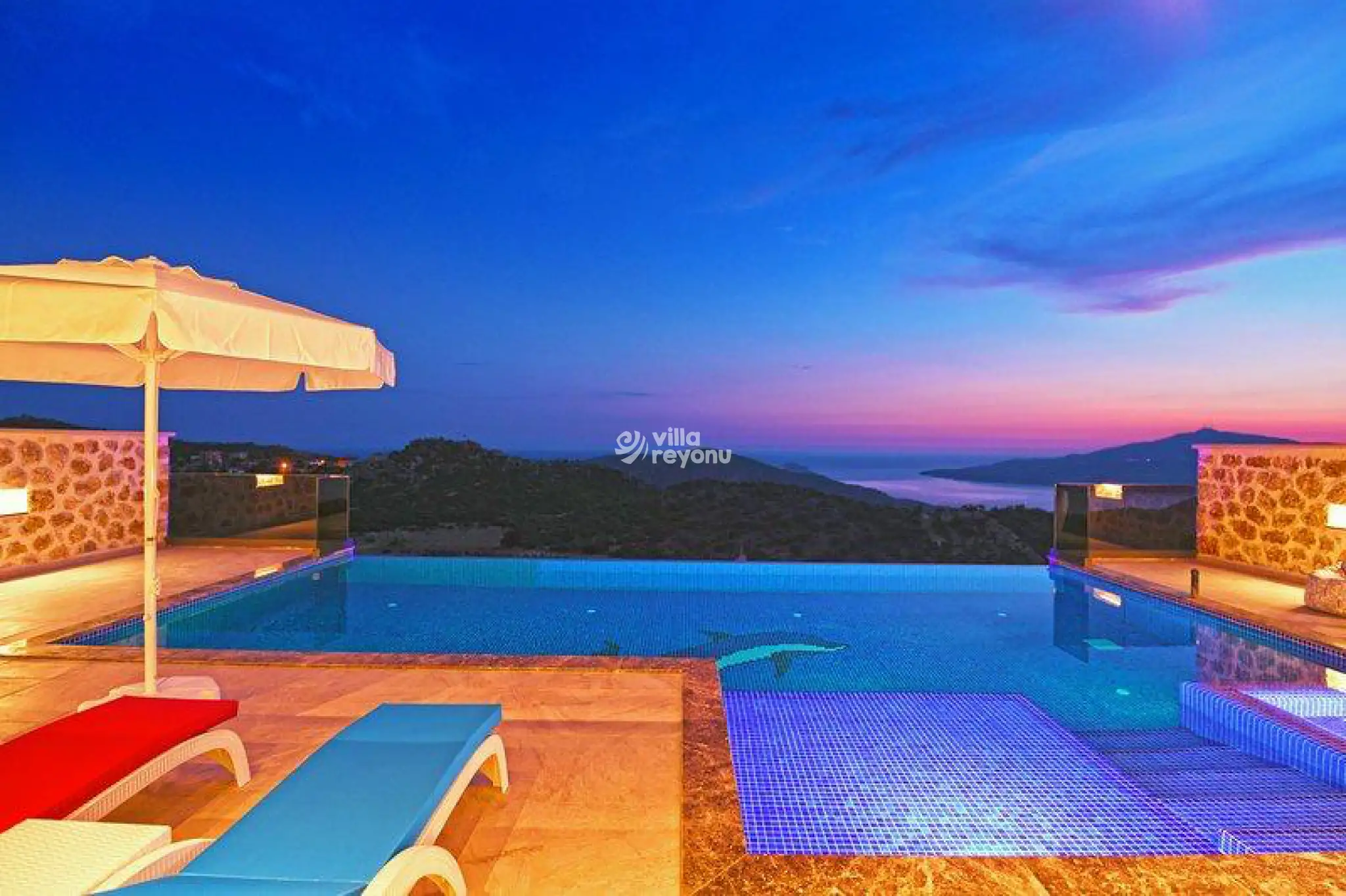 Villa Santiago, Kalkan Kördere bölgesinde 6 kişilik kiralık villa