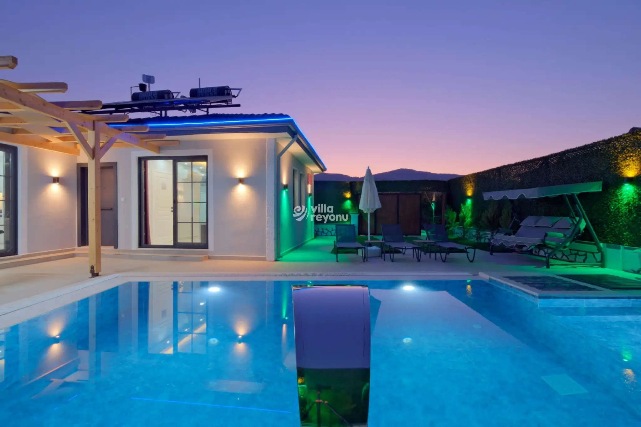 Villabiz-villa-sandal-52_3_348.jpg