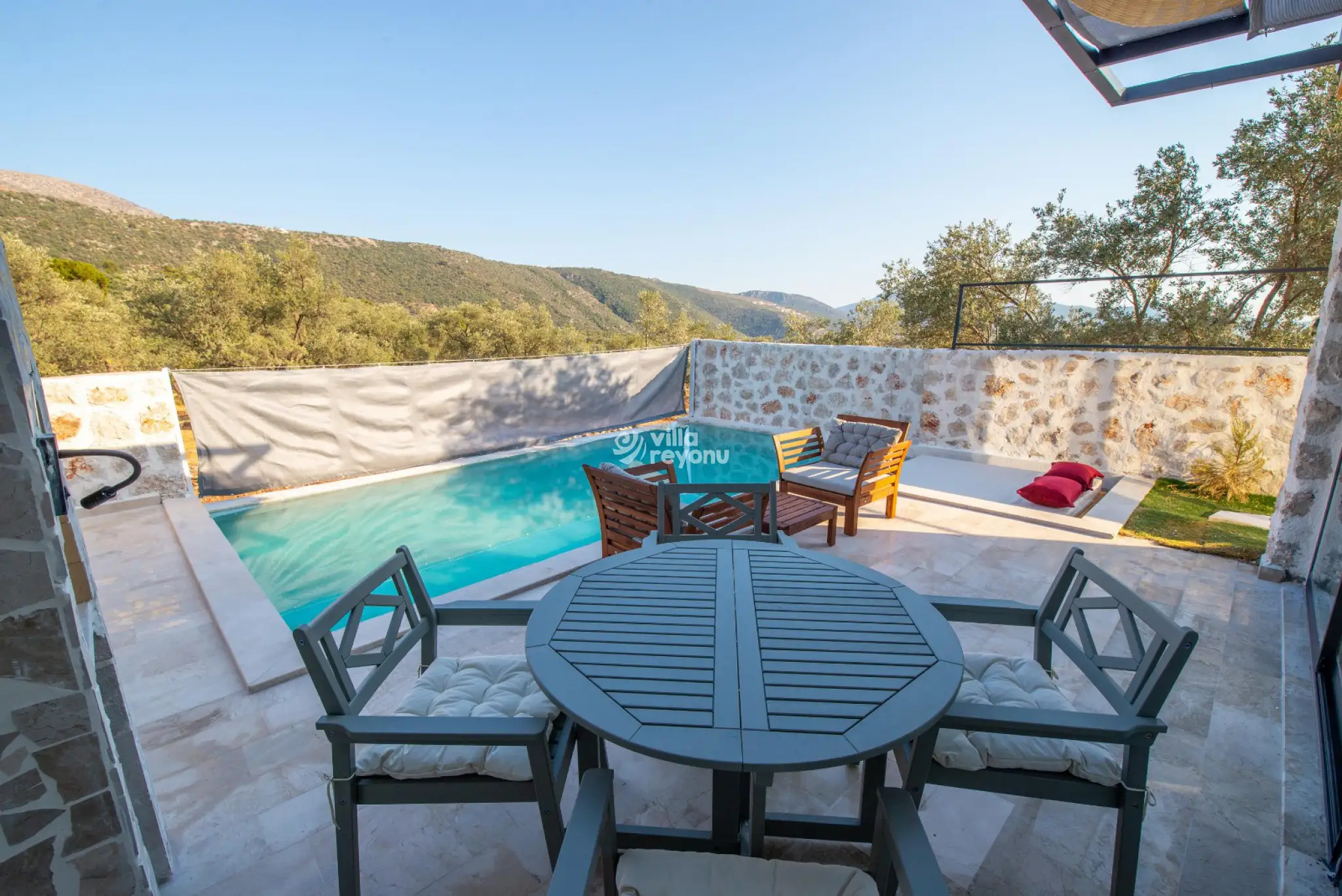 WhatsApp-image-2022-11-30-at-17-30-30-1_955.jpeg