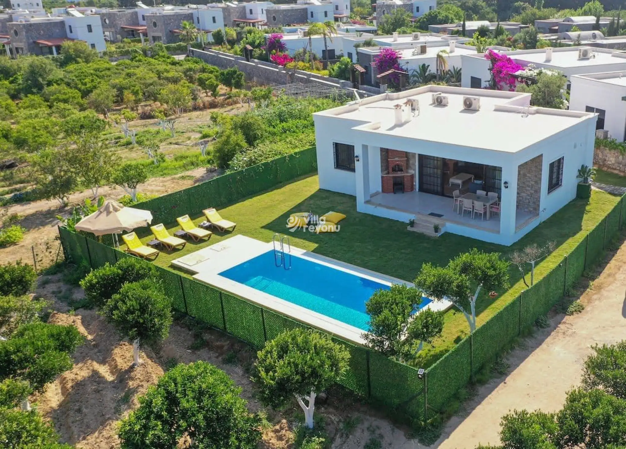 Villa Lira