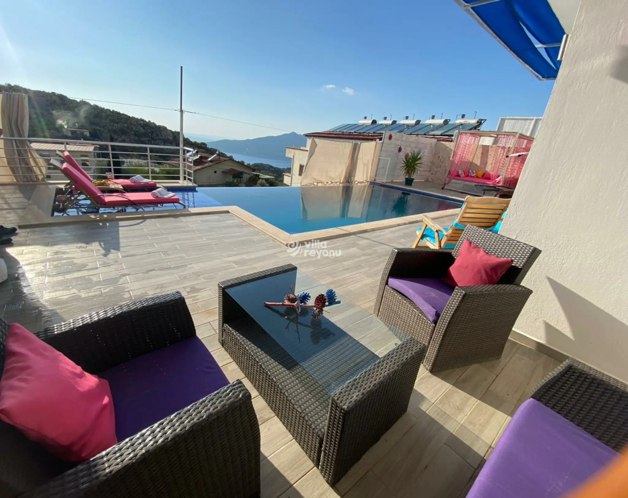 Villa Amara, Kalkan Kördere bölgesinde 2 kişilik kapalı havuzlu balayı villası