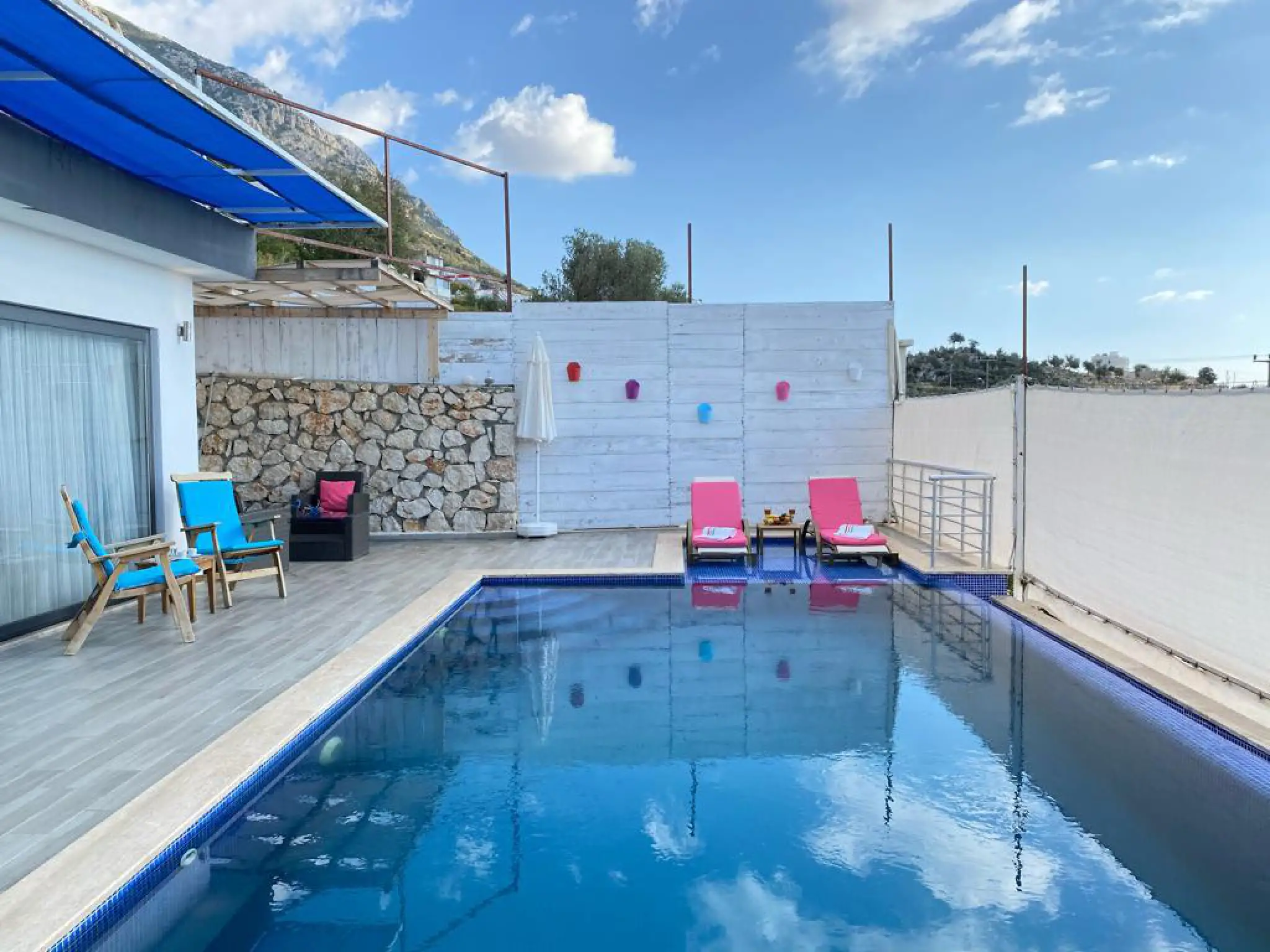 Villa Amara, Kalkan Kördere bölgesinde 2 kişilik kapalı havuzlu balayı villası