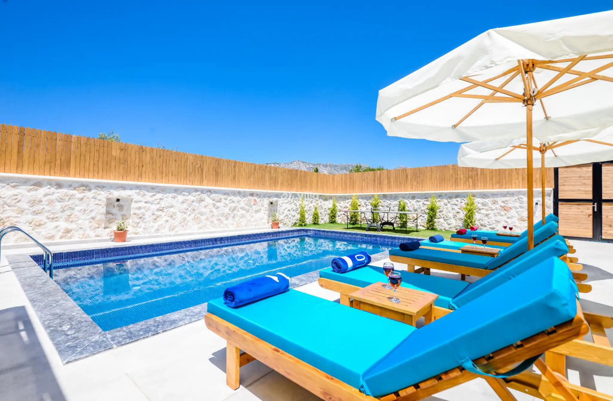 WhatsApp-image-2025-05-15-at-16-21-21-3_851.jpeg