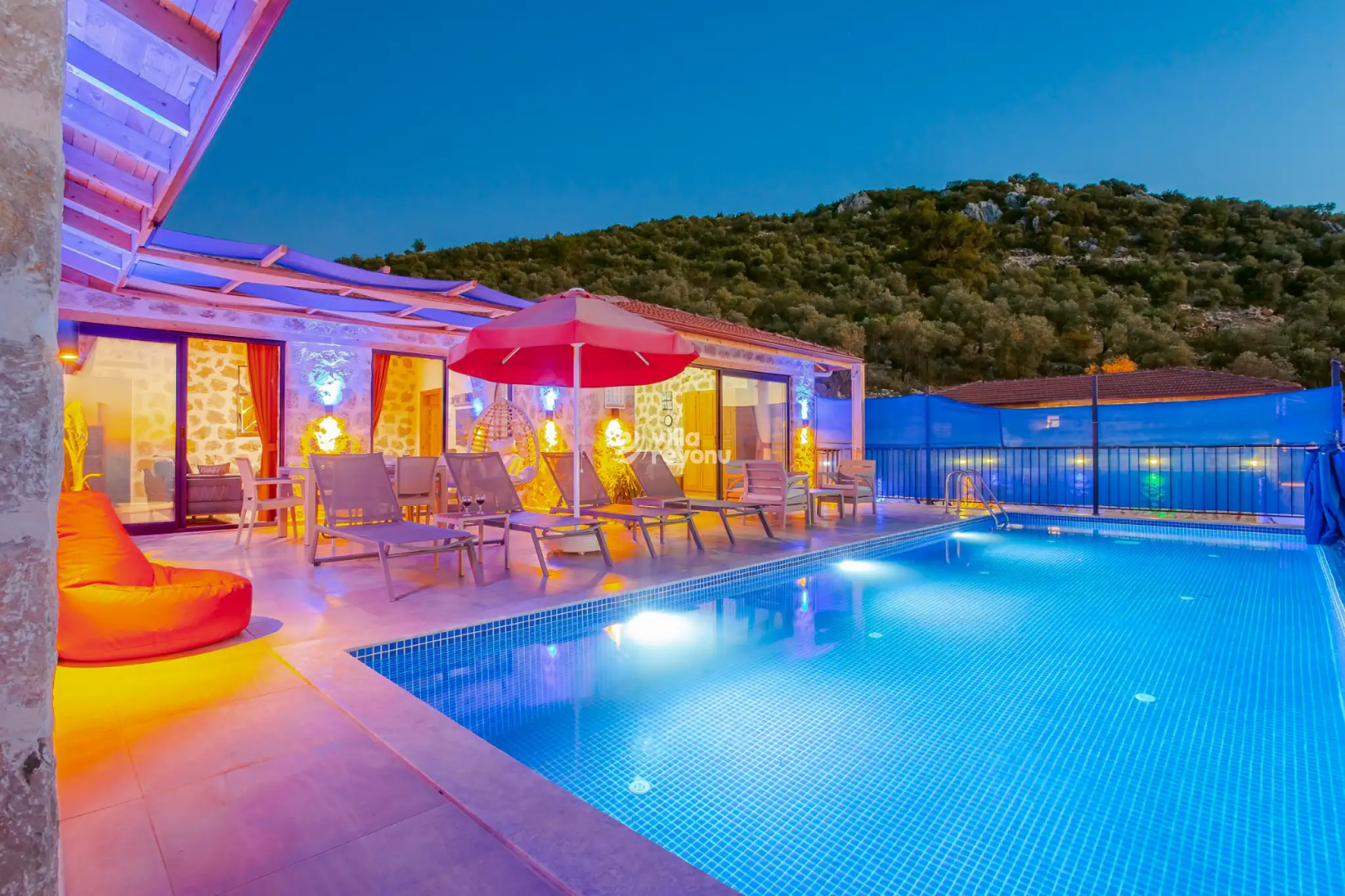 Yigit-1-Villa-8_966.jpg