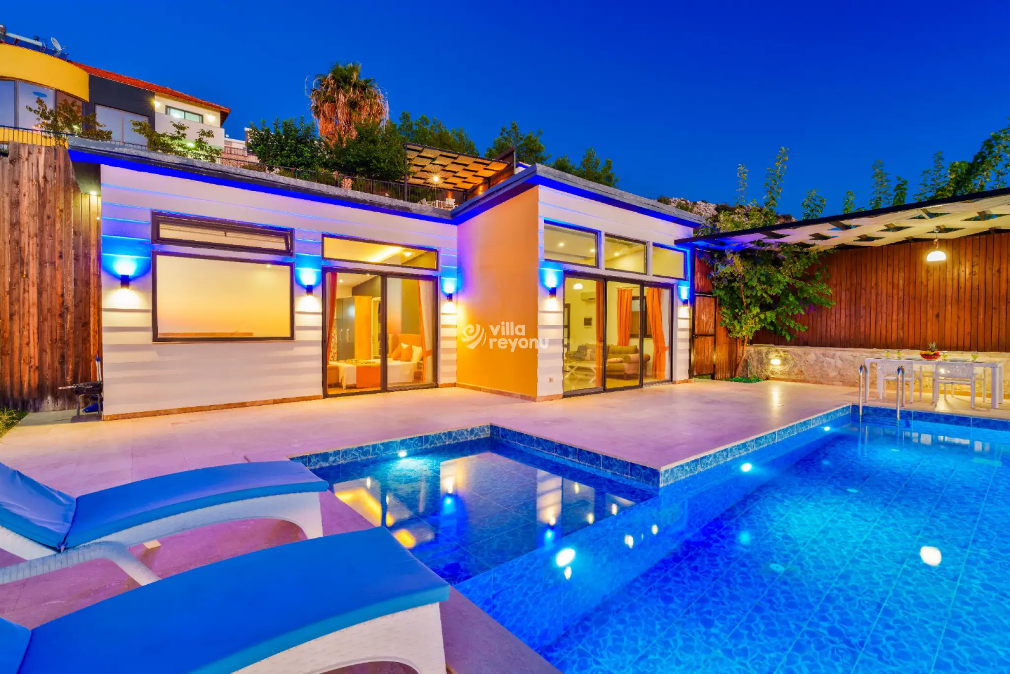 _A7508900-Edit-adli-dosyanin-kopyasi_430.jpg