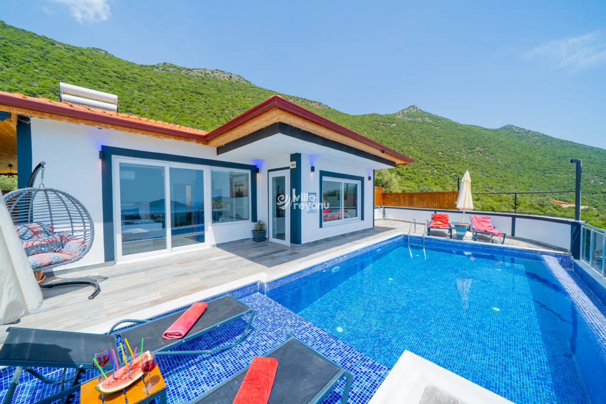 Villa Luminos