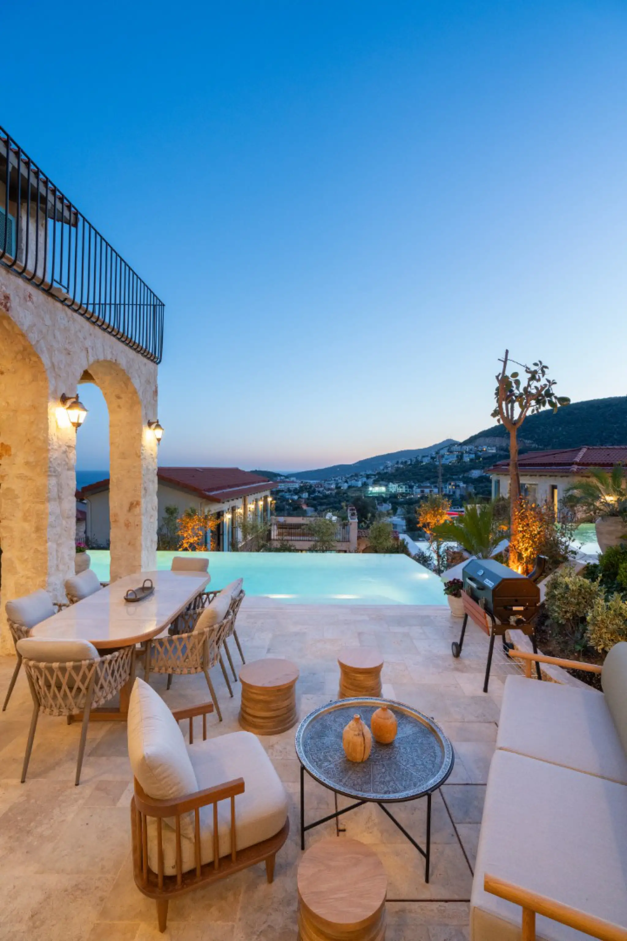 VİLLA LUXERA 2, Kalkan Kızıltaş bölgesinde merkezi konumda deniz manzaralı 6 kişilik kiralık villa 