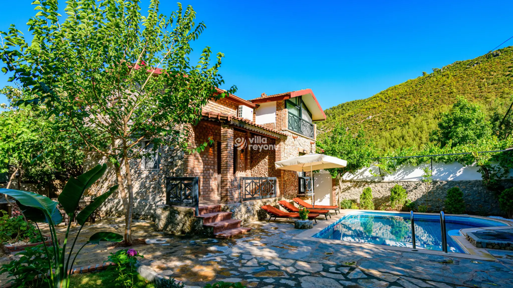 Villa Sarnıç: Tarihi Kayaköy'de Haftalık Kiralık Villa