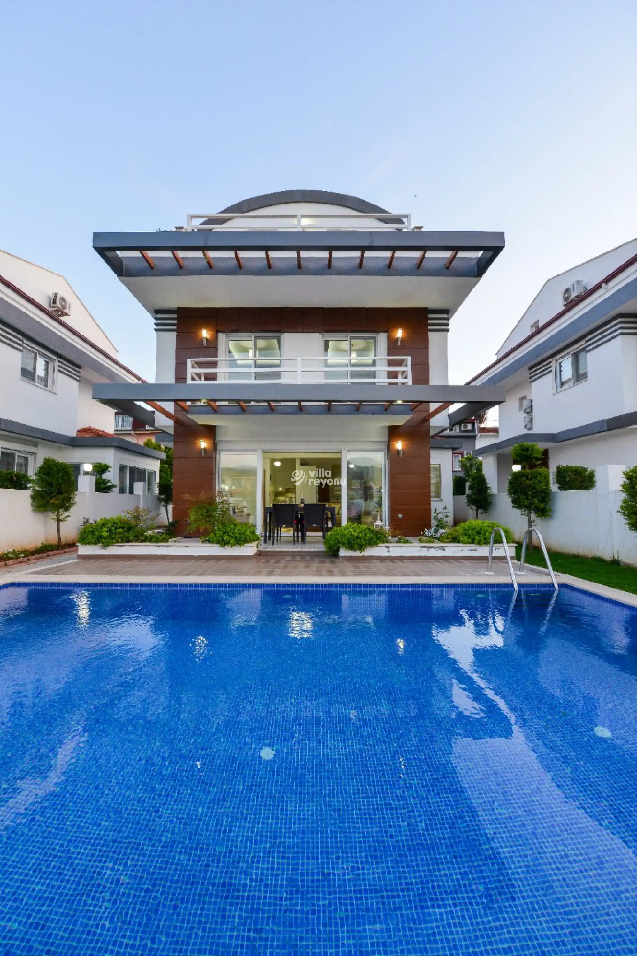 Villa FENİKS 12