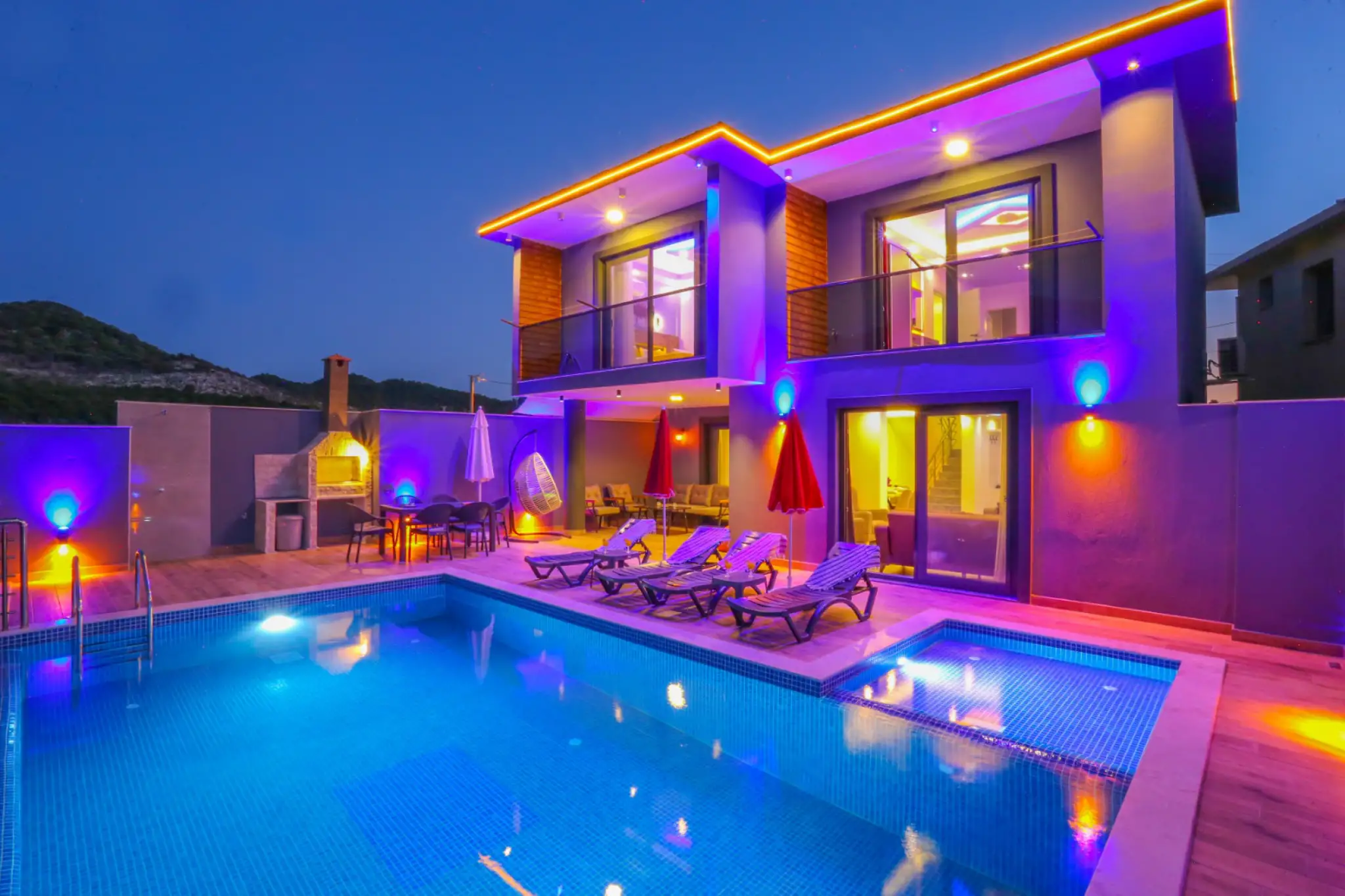 Villa Strato 2 , Kaş Bayındır Bölgesinde doğa içinde 8 kişilik kiralık villa