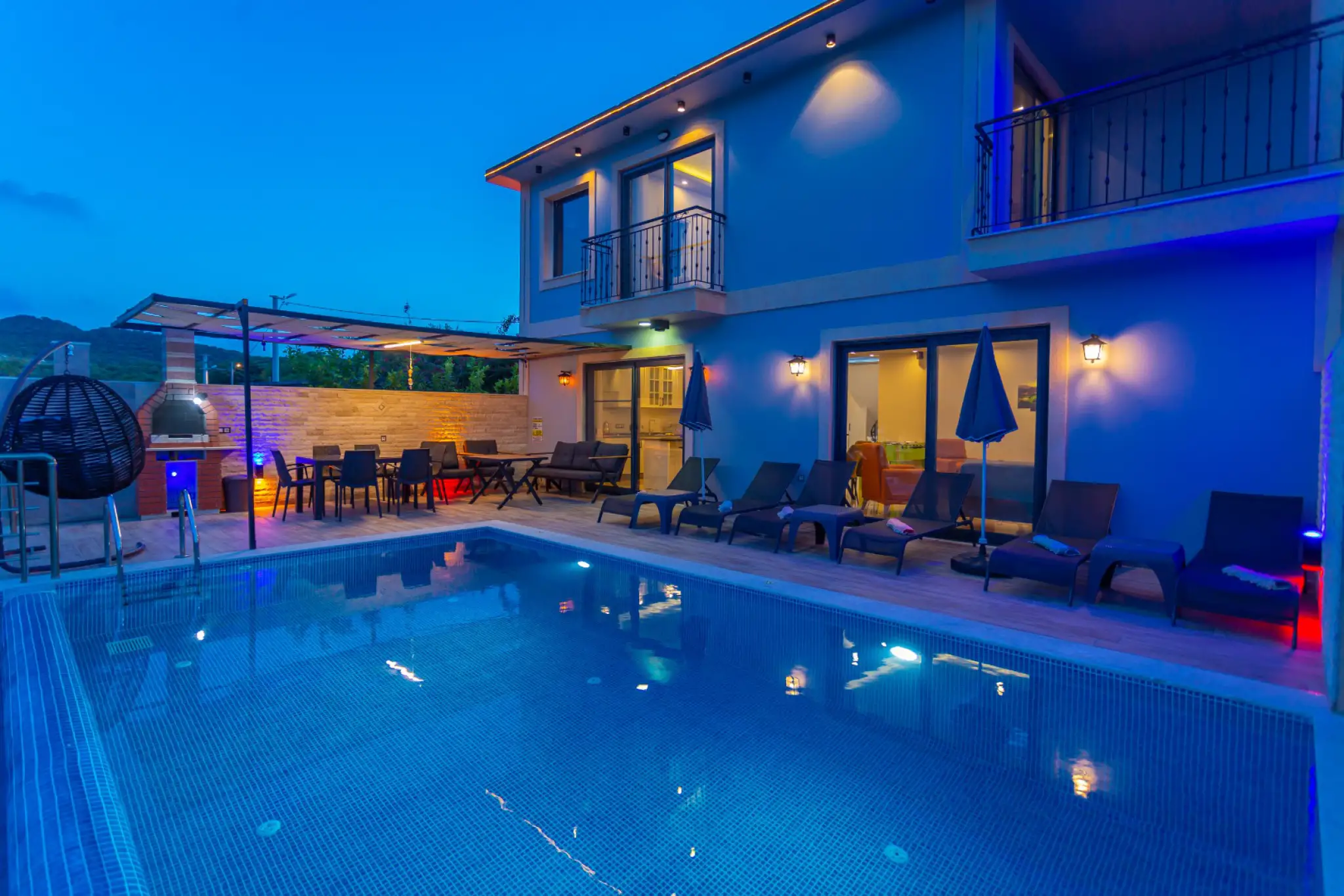 Villa Strato , Kaş Bayındır Bölgesinde doğa içinde 8 kişilik kiralık villa
