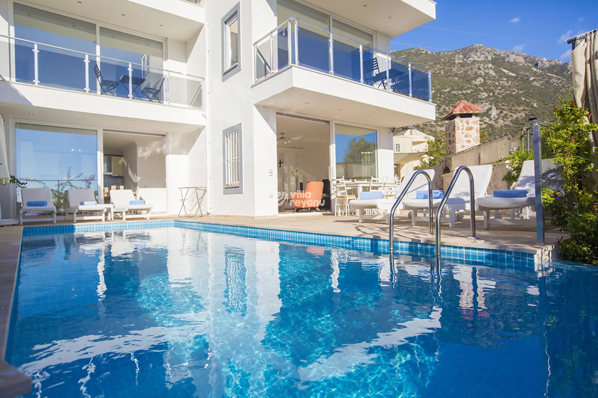 luks-villa-20_525.jpg