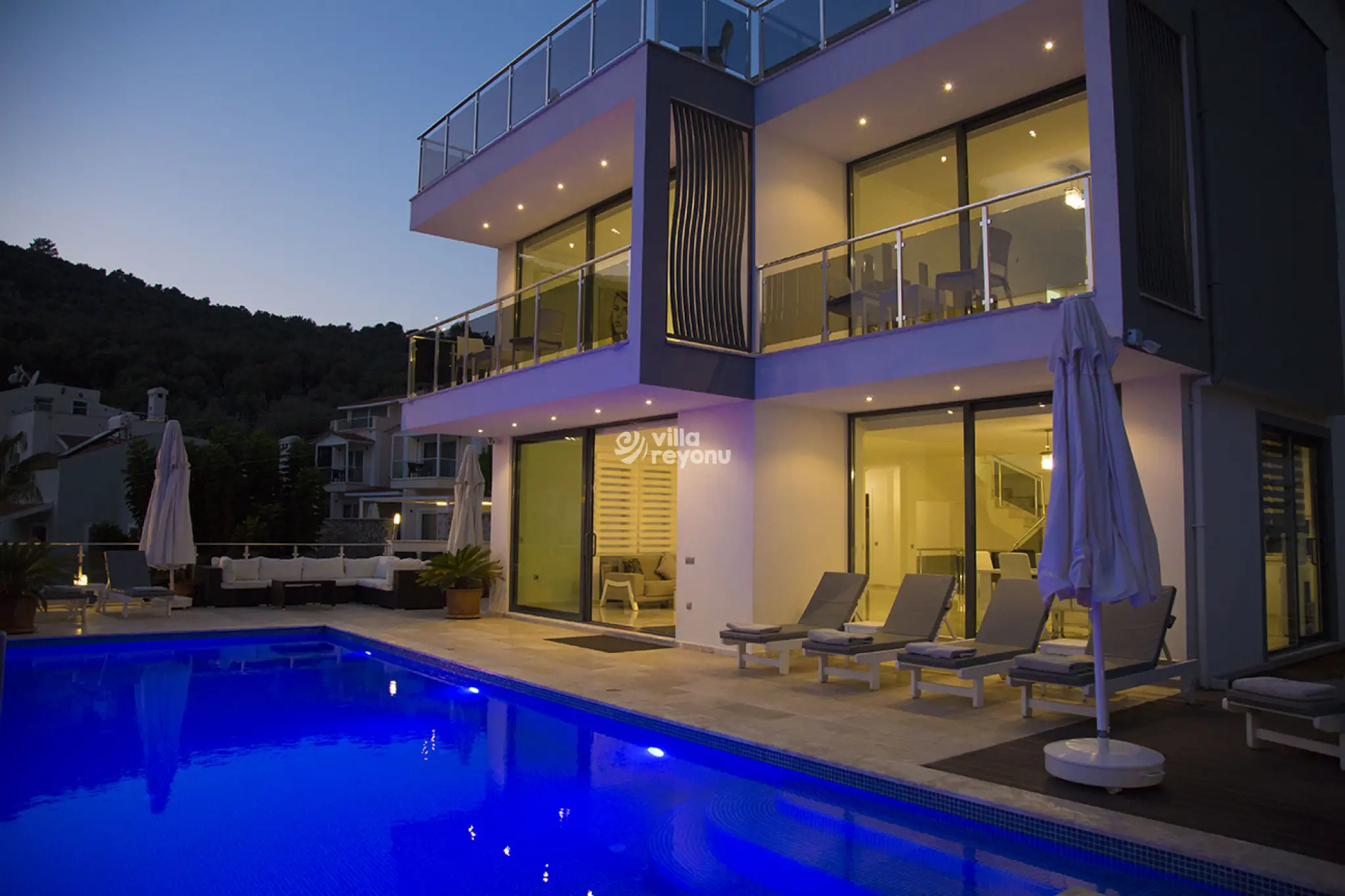 luks-villa-kalkan-11_270.jpg