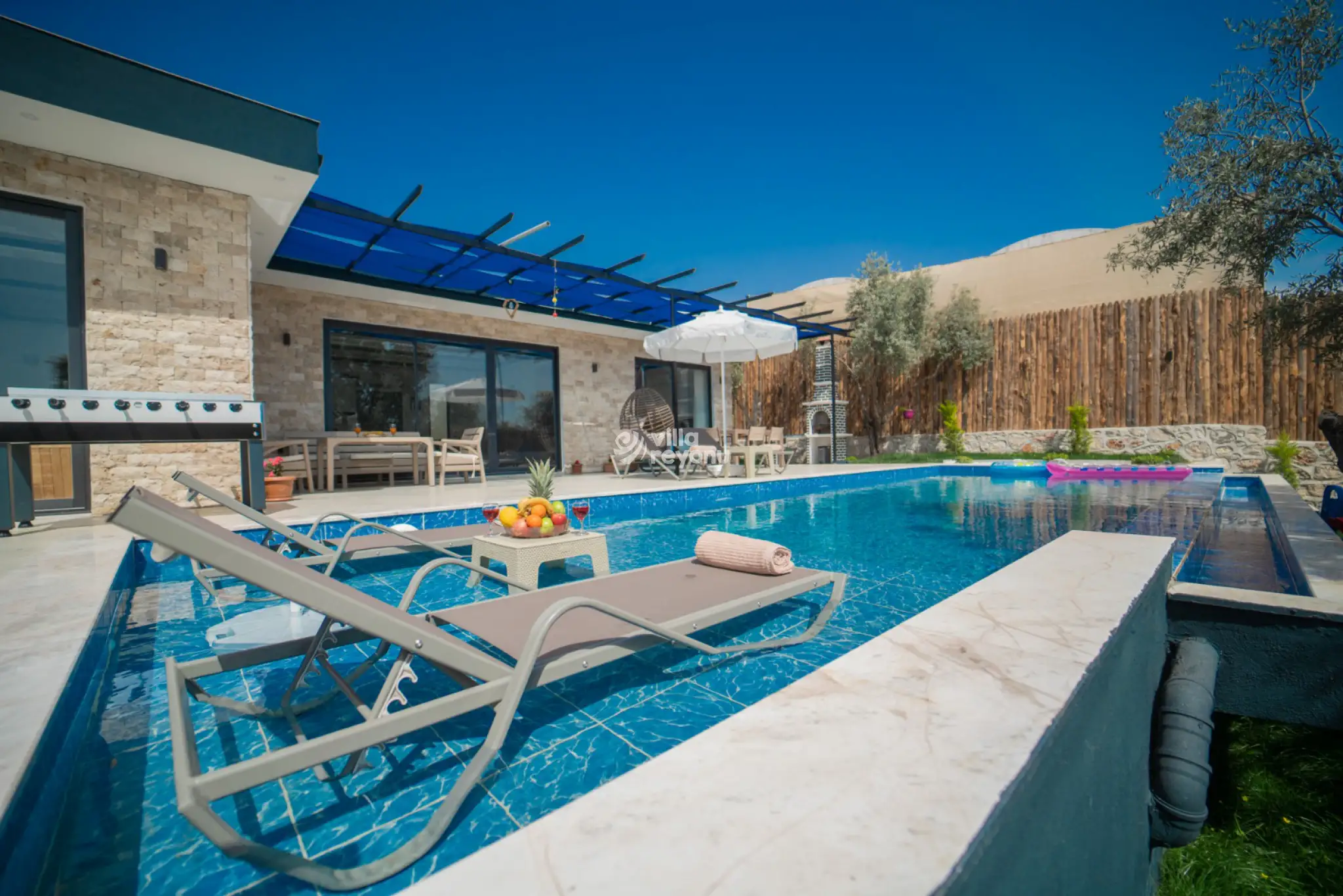 resim47_d23036_kiralik-villa-arslan-bey-yazlikcim-29_430.jpg