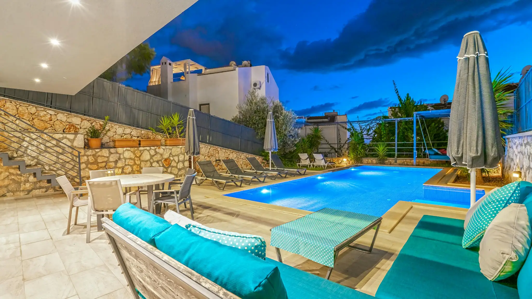 Villa Riviera
