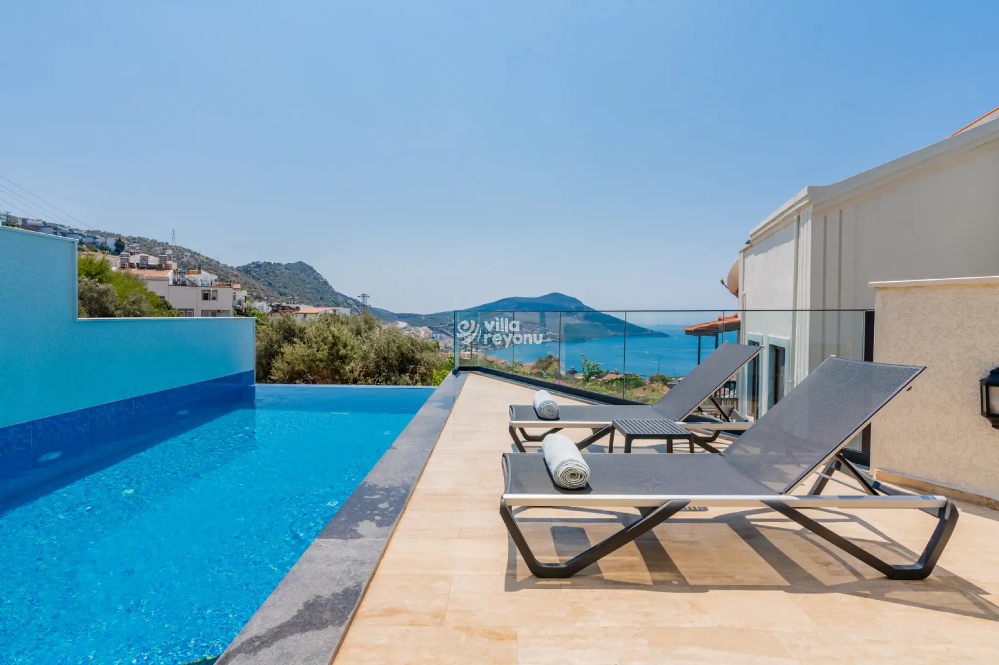 villa-acer-kalkan-deniz-manzarali-villa-50_1600x1067_361.jpg