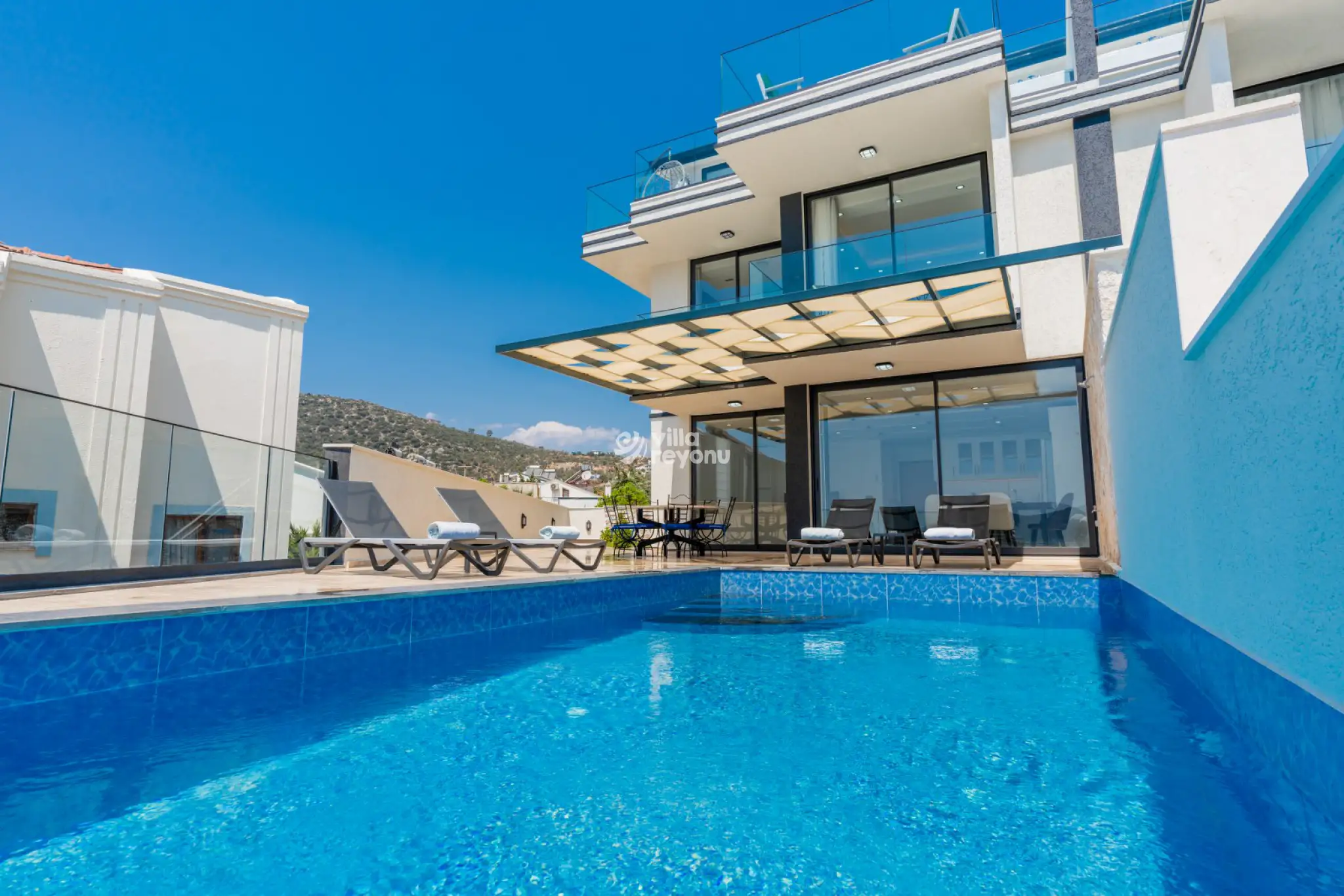 villa-acer-kalkan-deniz-manzarali-villa-52_1600x1067_56.jpg