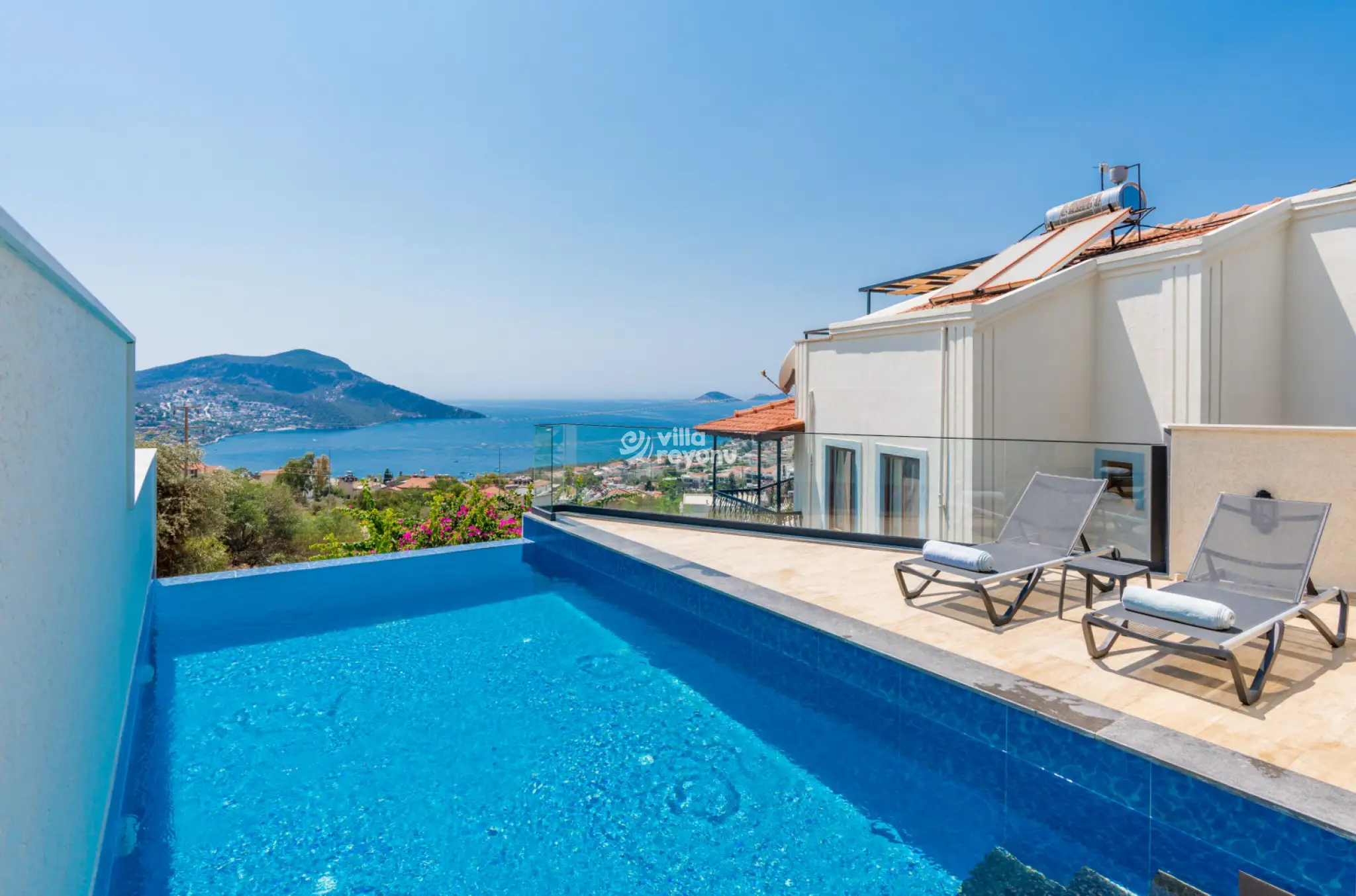 villa-acer-kalkan-deniz-manzarali-villa-54_1600x1058_946.jpg