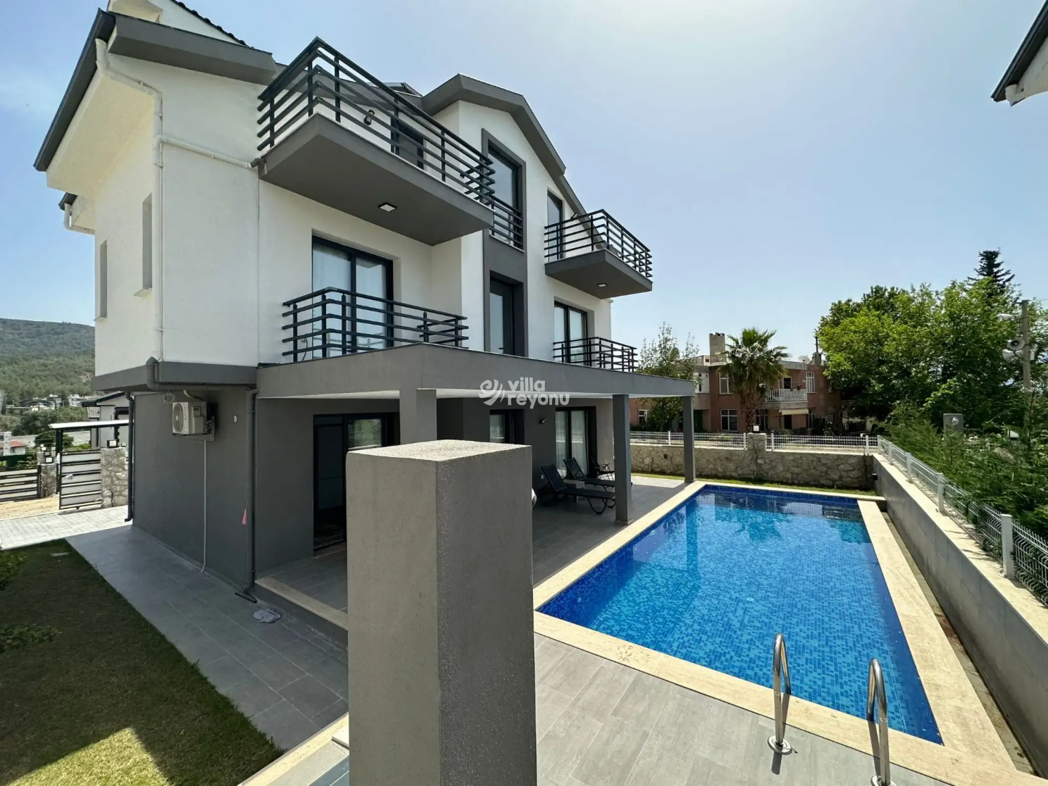 villa-arjin-20_973.jpg